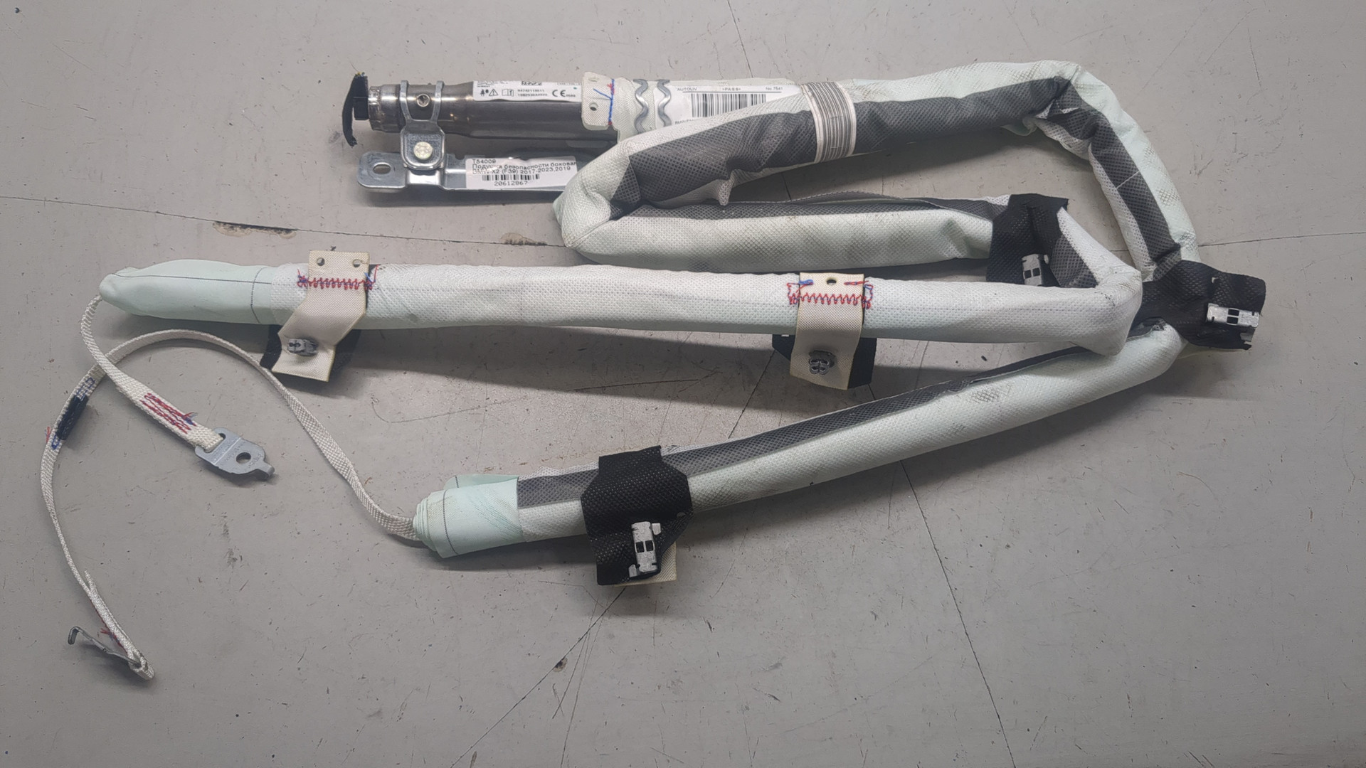 Подушка безопасности боковая (шторка)