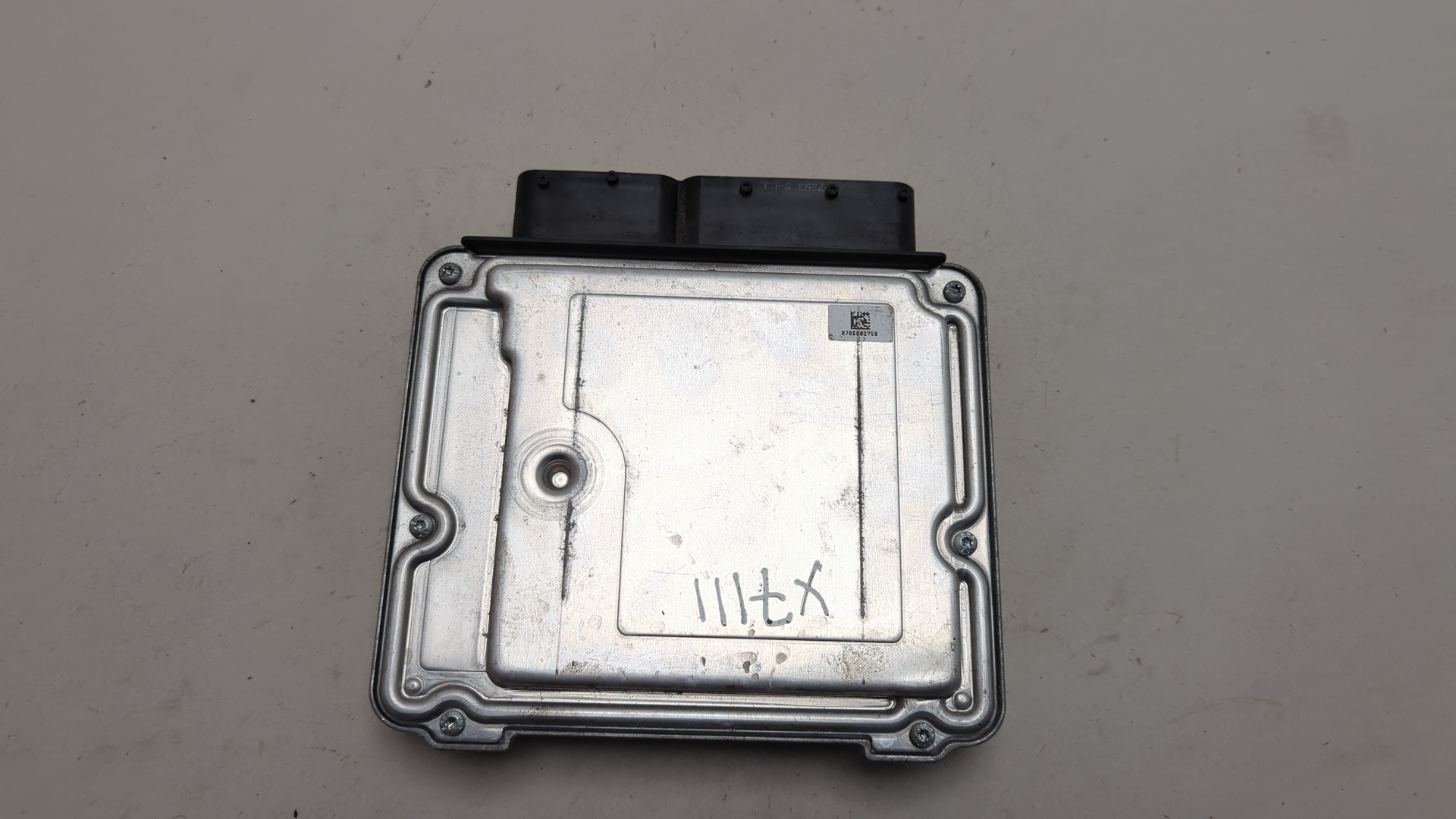 Блок управления двигателем