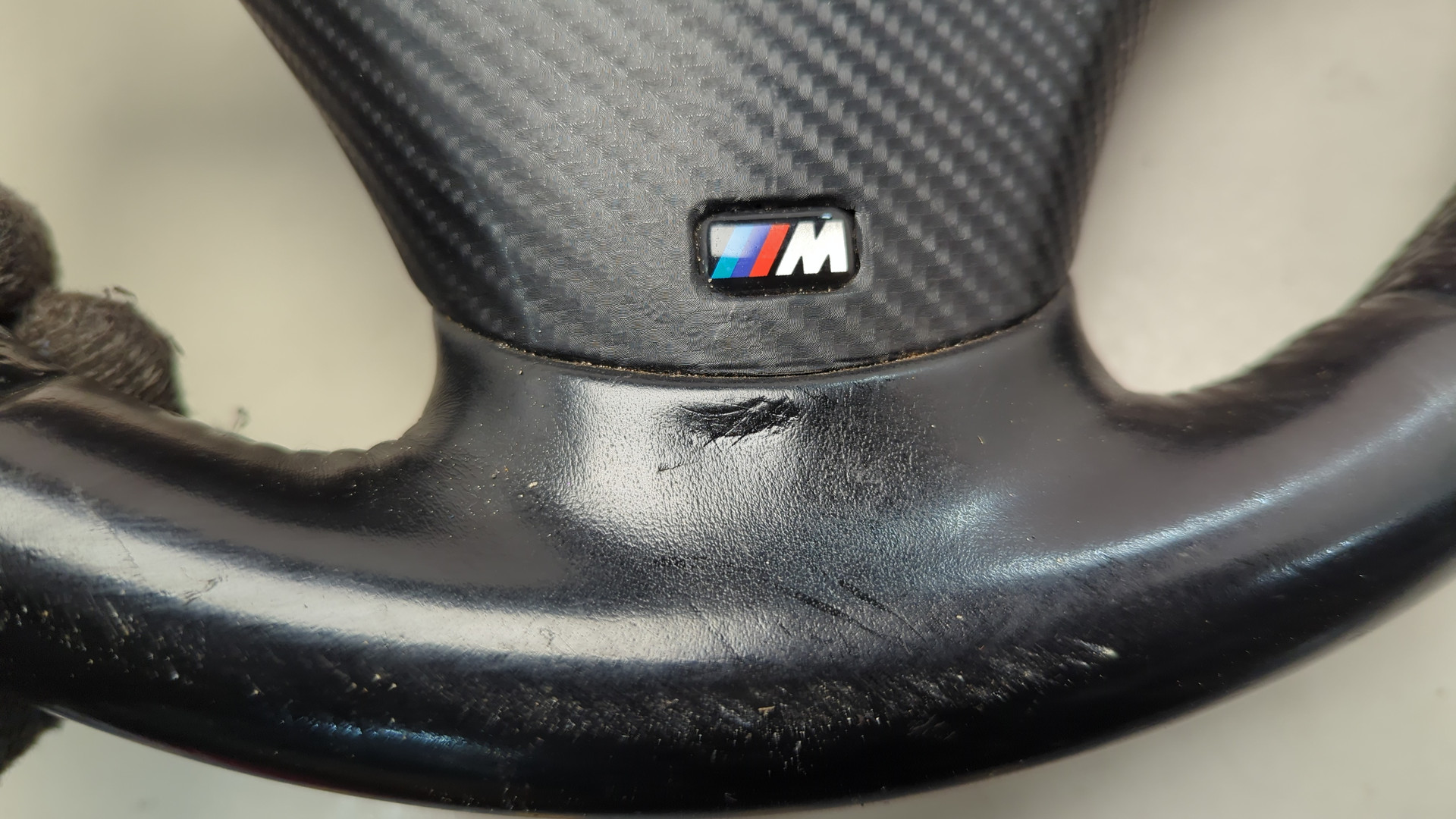 Рулевое колесо (руль)