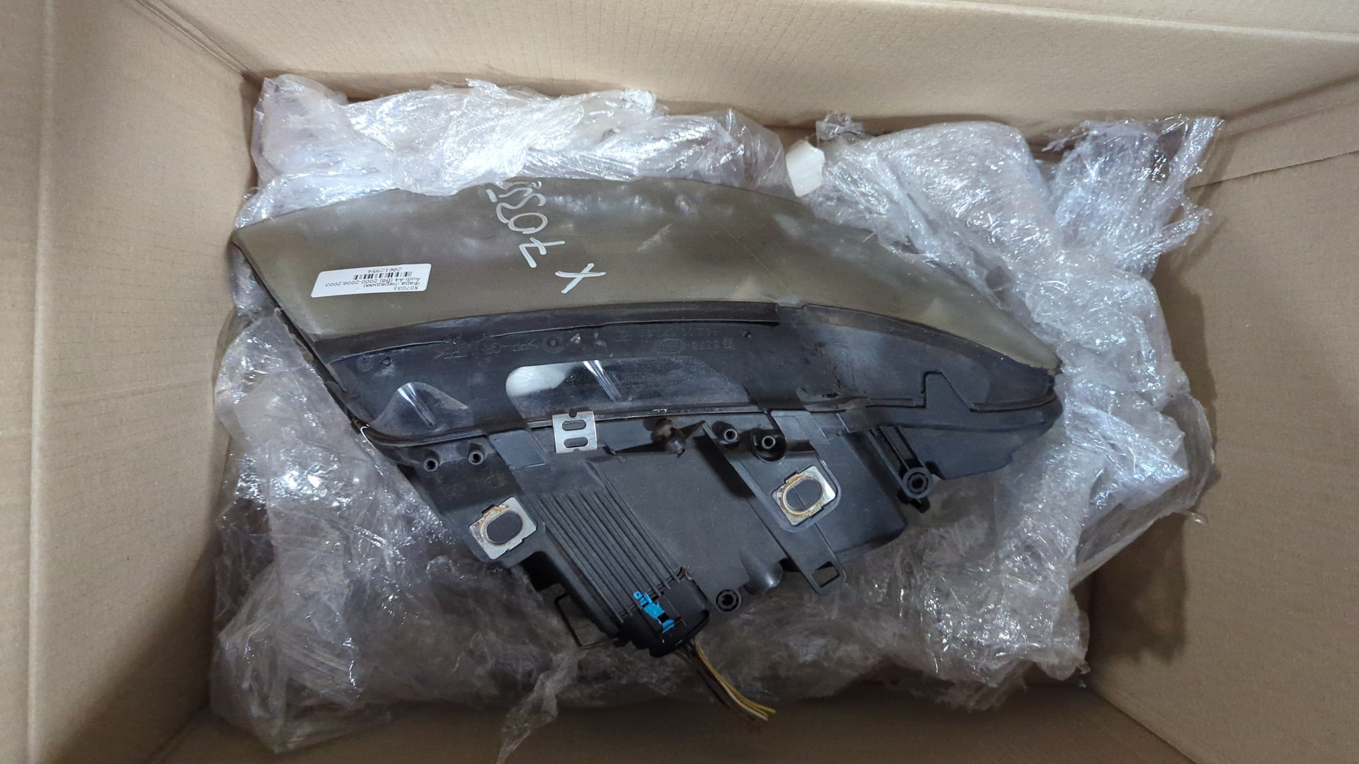 Фара правая