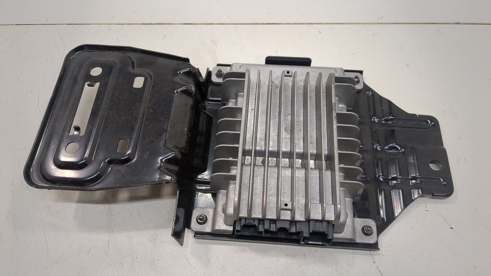 Усилитель акустической системы