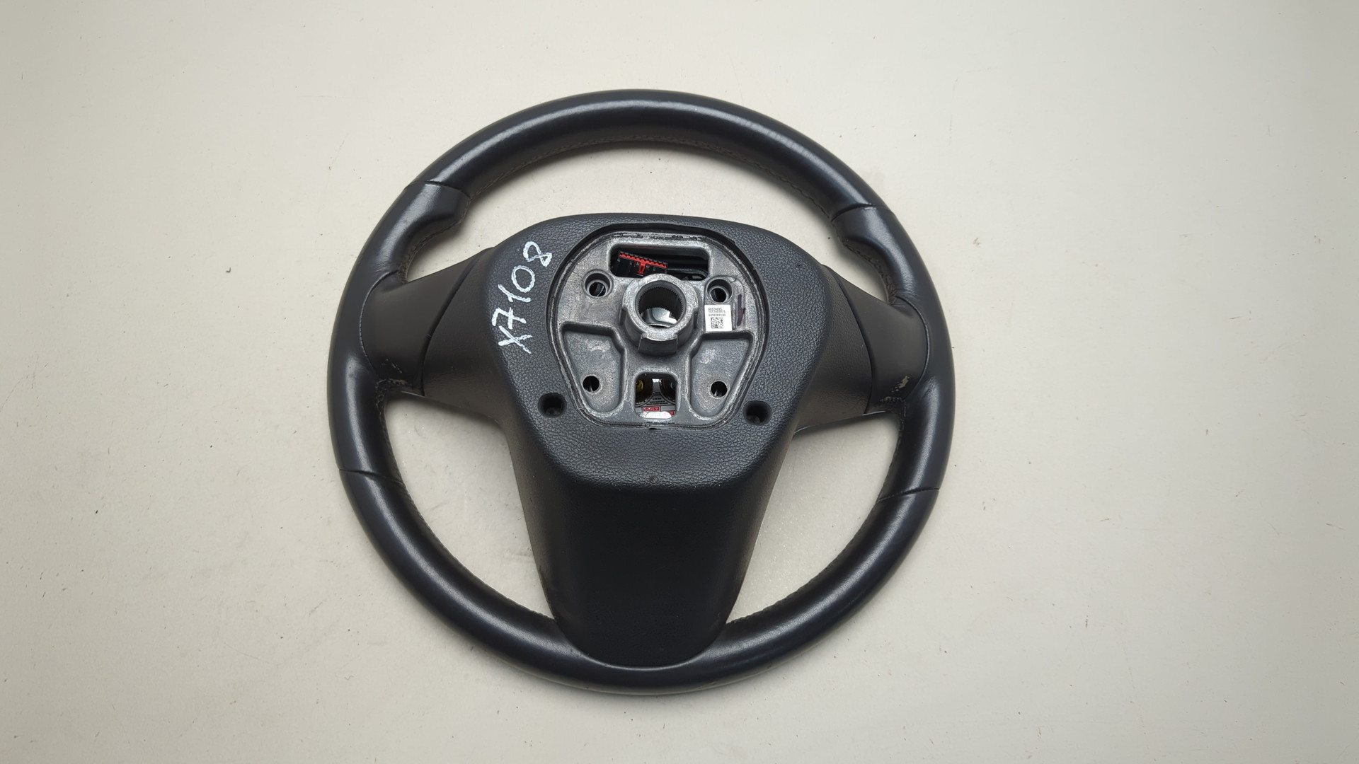 Рулевое колесо (руль)