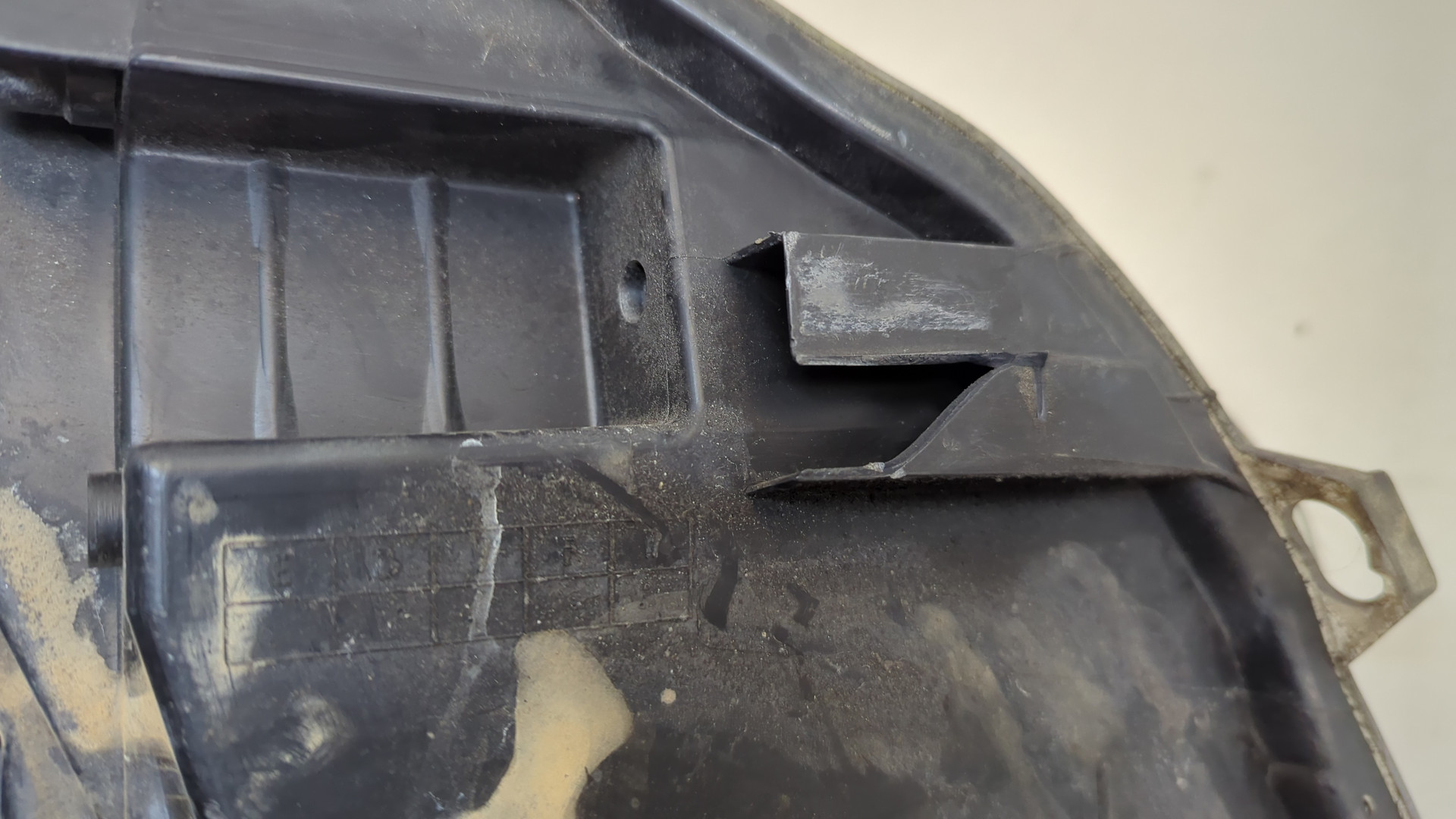 Фара правая