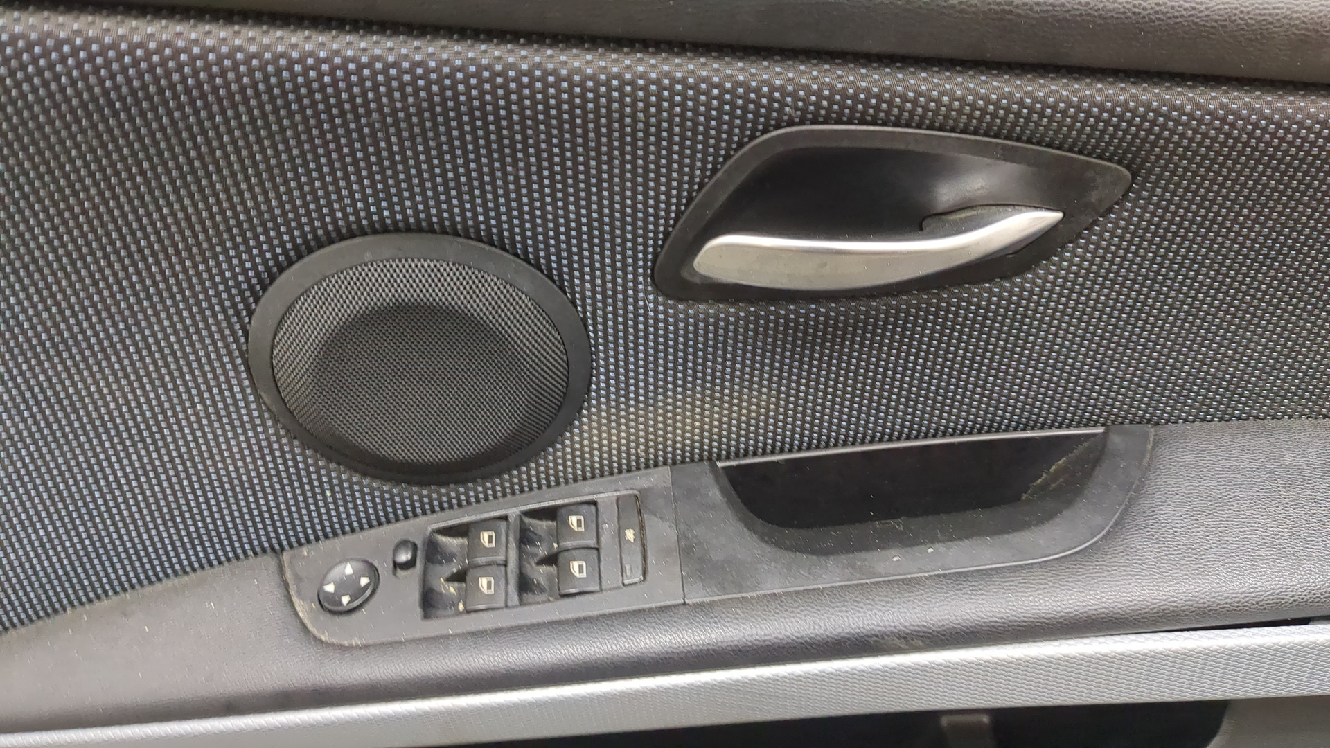 Дверь передняя правая