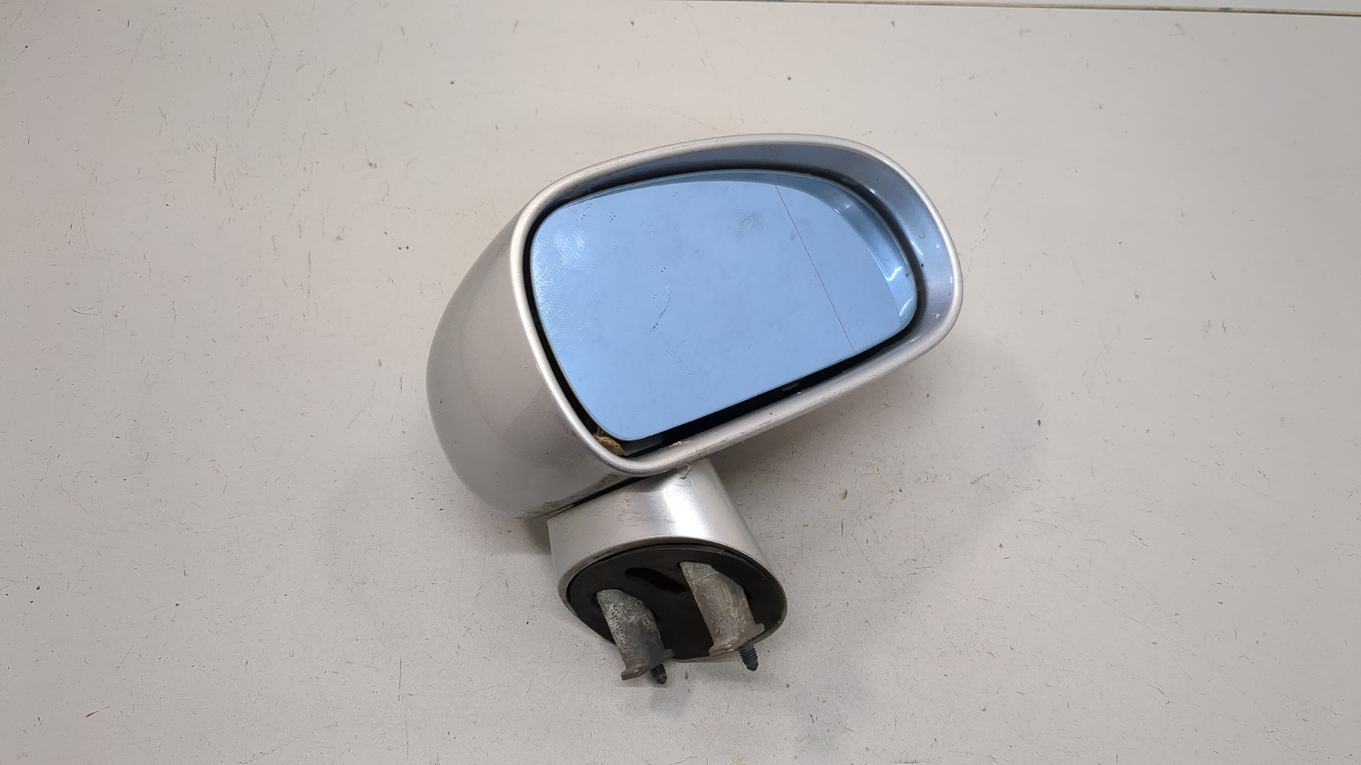 Зеркало правое электрическое