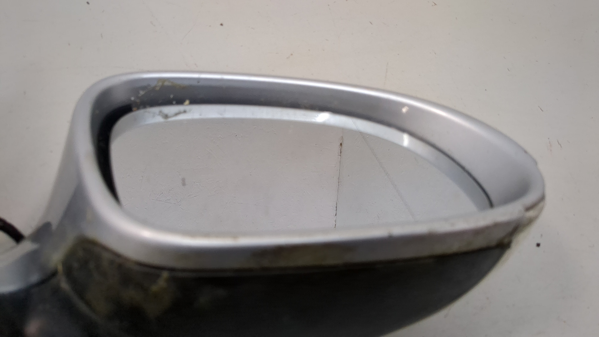 Зеркало правое электрическое