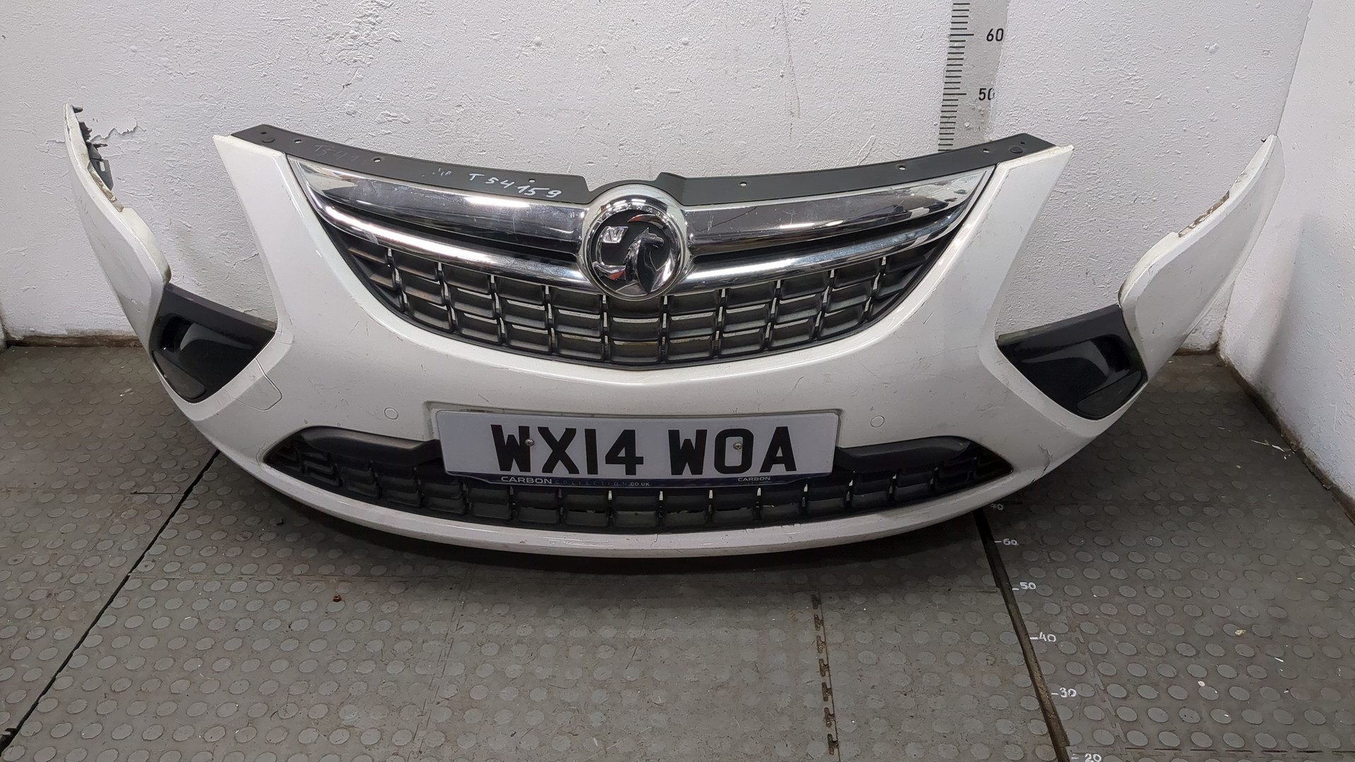 Бампер передний