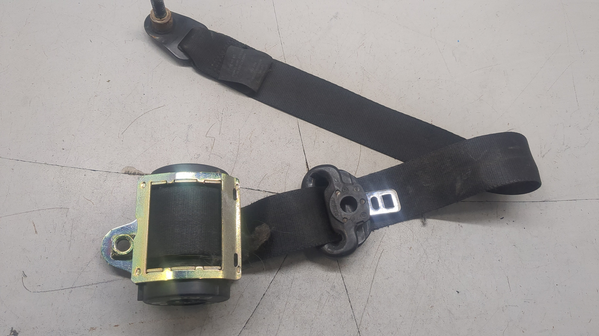 Ремень безопасности