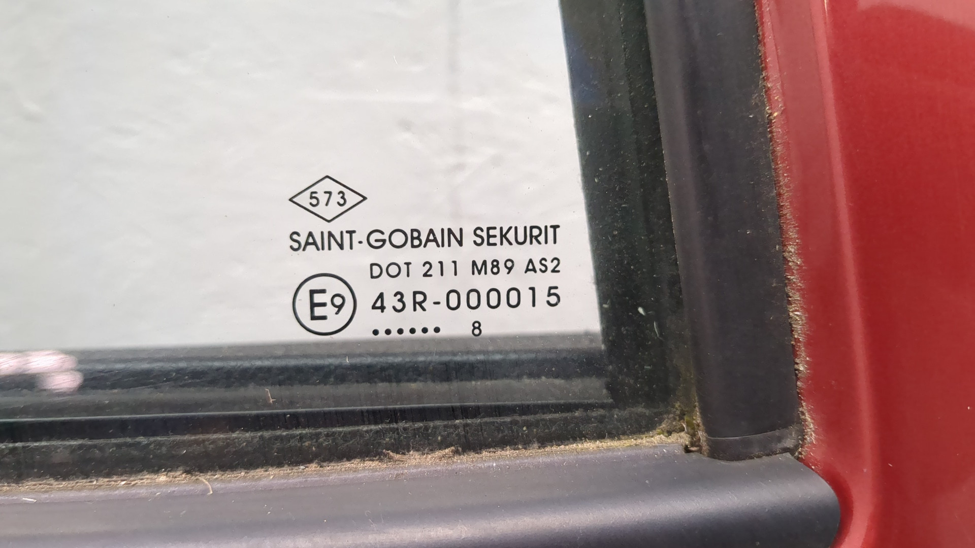 Дверь задняя правая