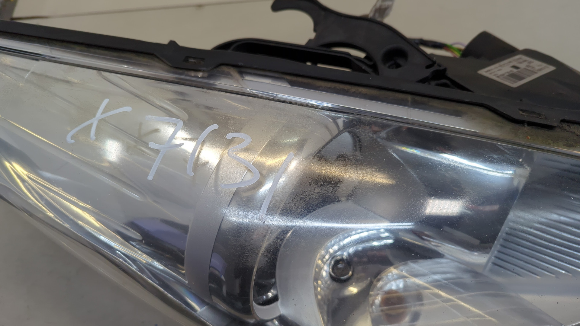 Фара правая