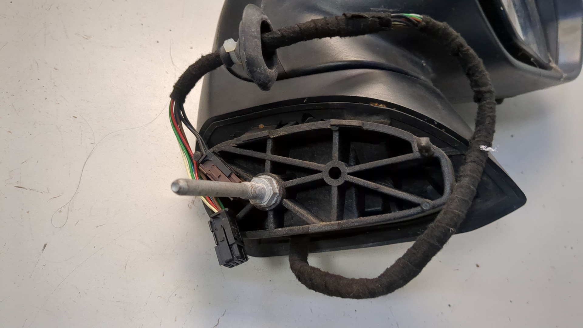 Зеркало правое электрическое