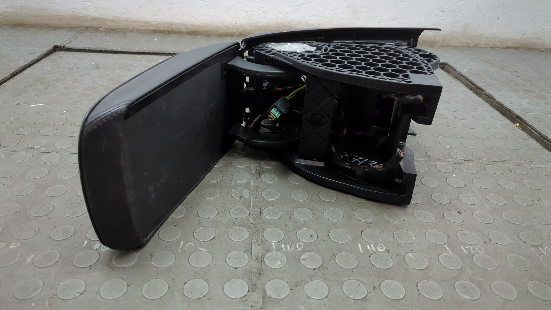 AP-0016881903 AP-0016881903