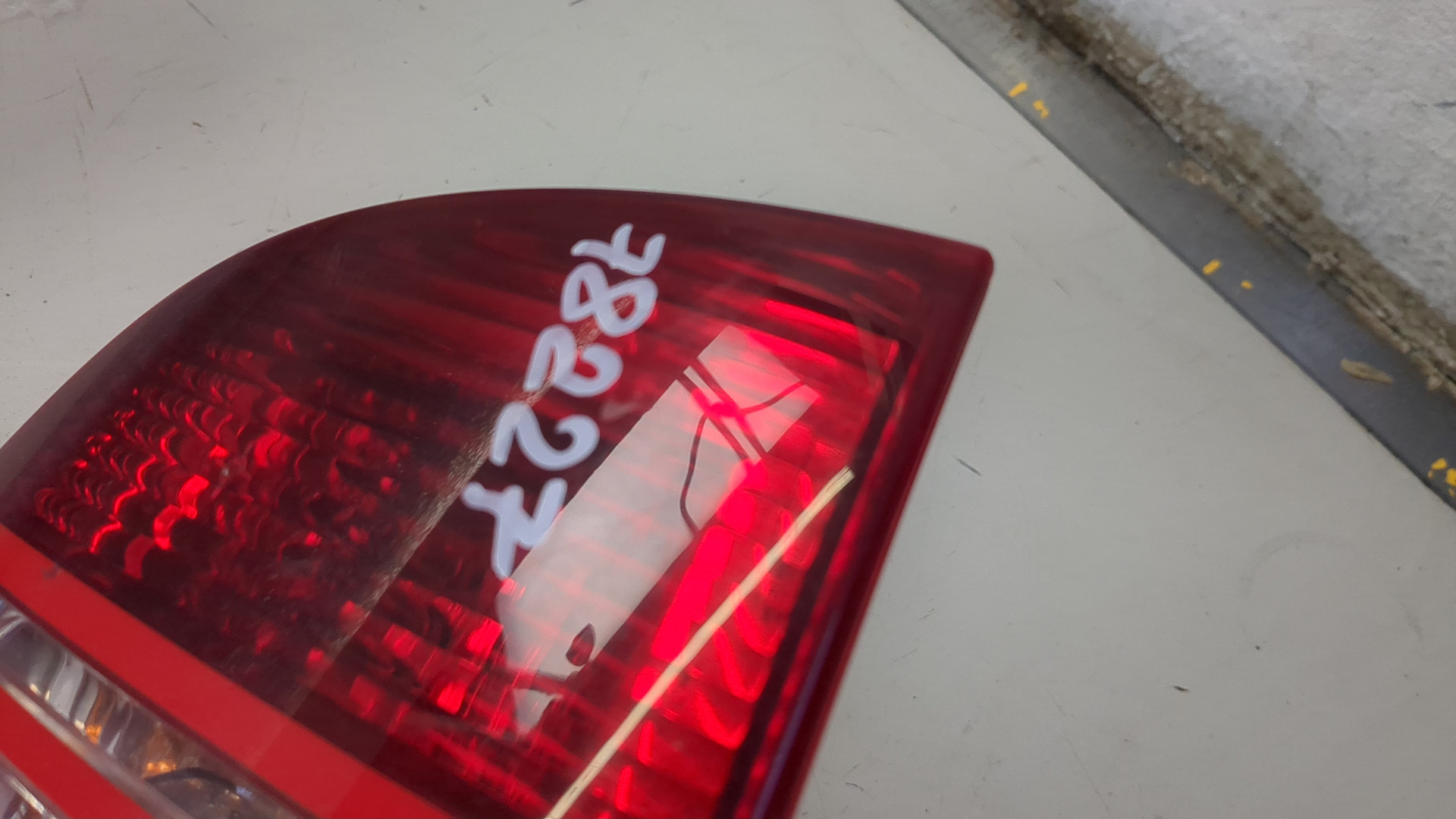 Фонарь задний левый