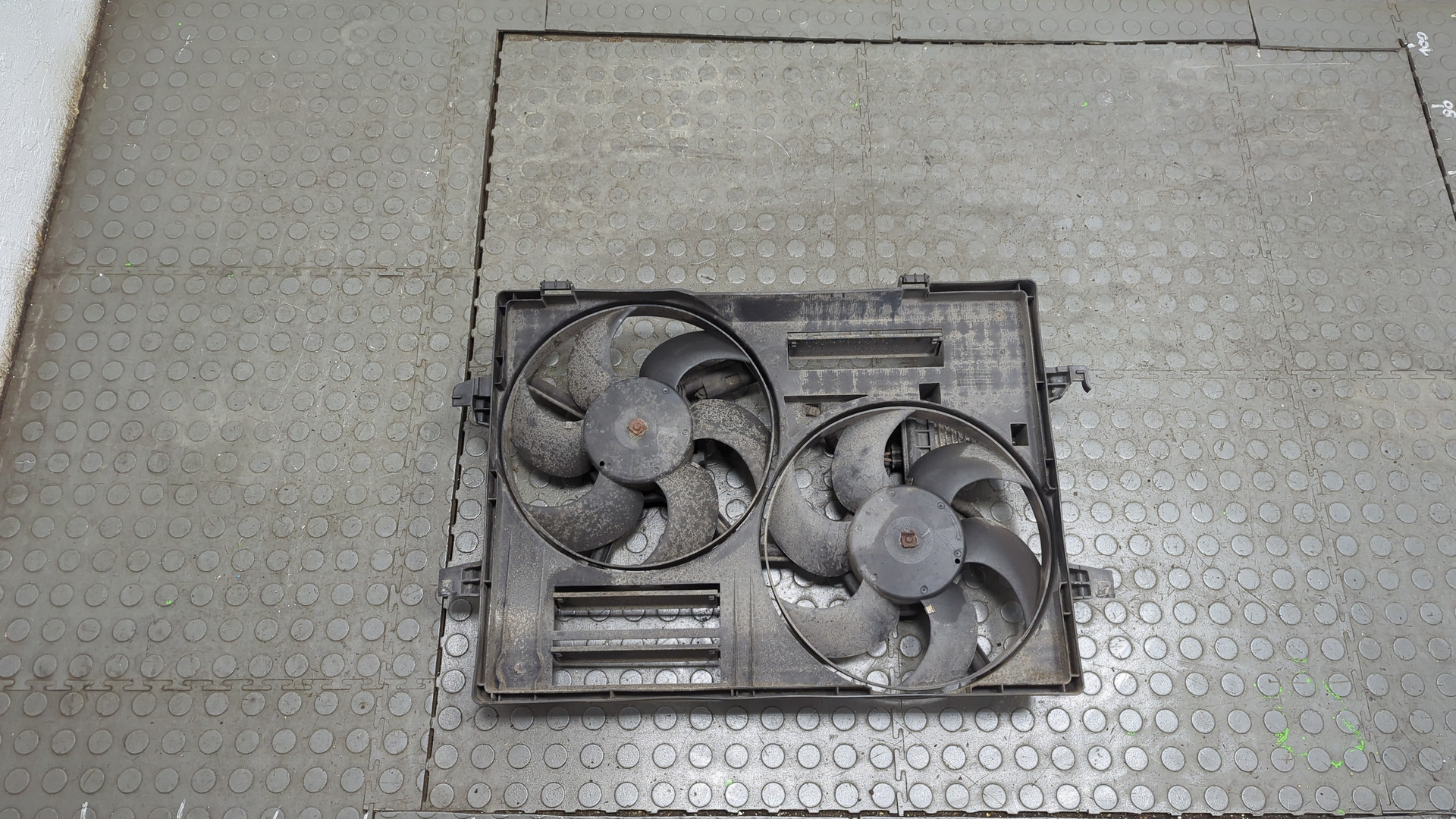 Вентилятор радиатора