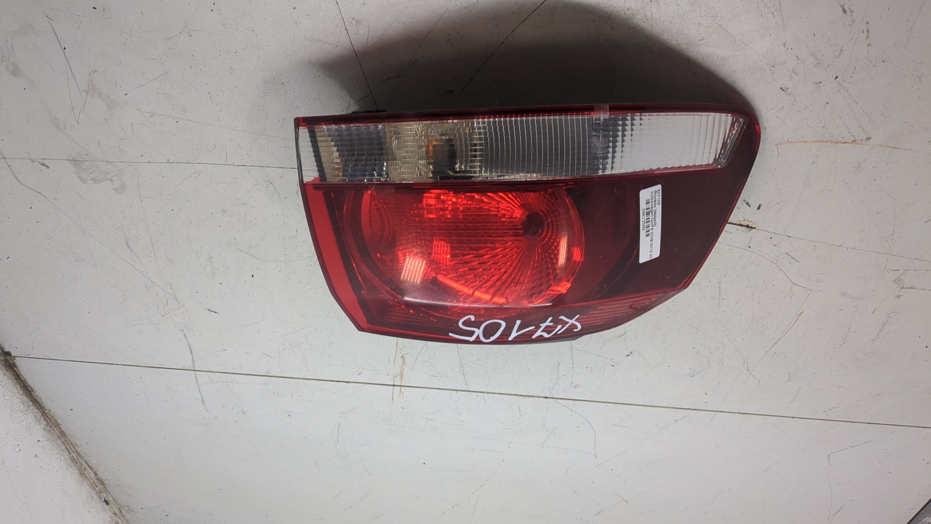 Фонарь задний левый