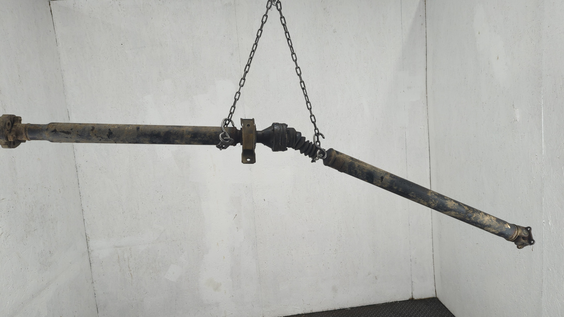 Вал карданный задний