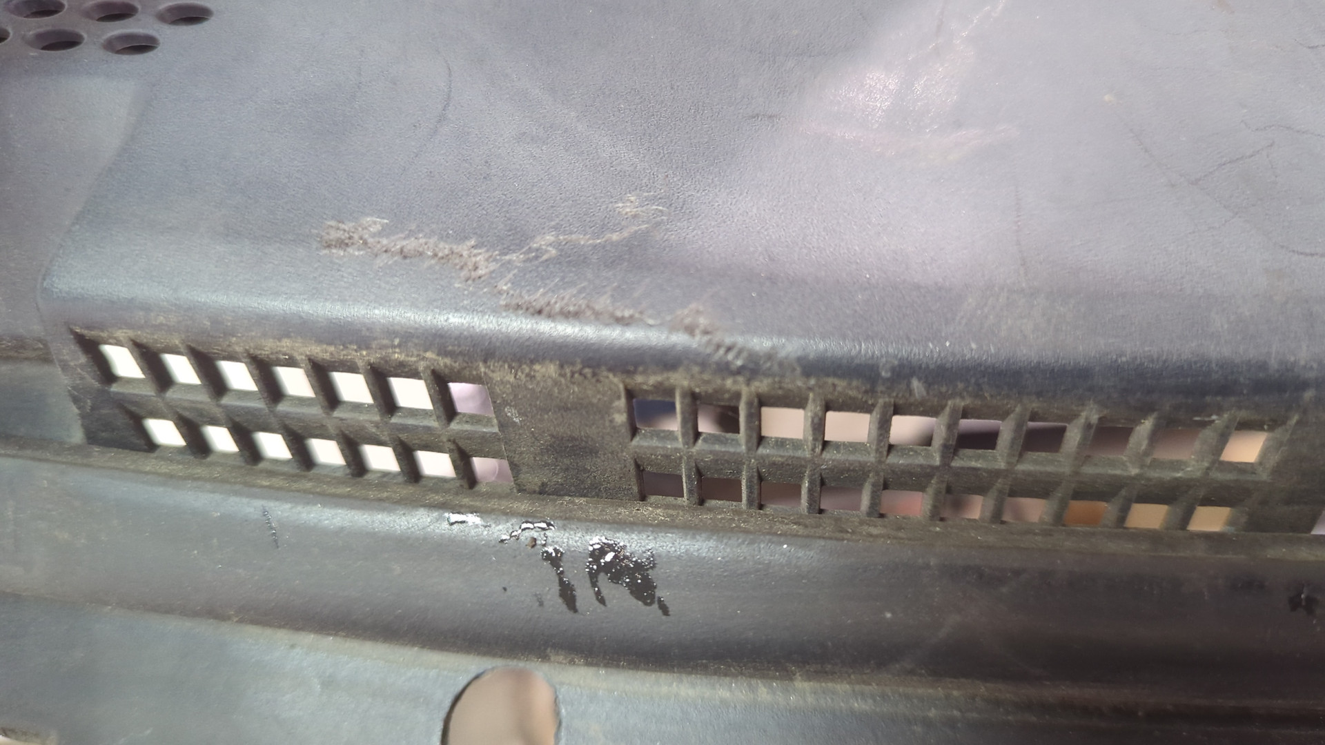 Решетка стеклоочистителей (Жабо)