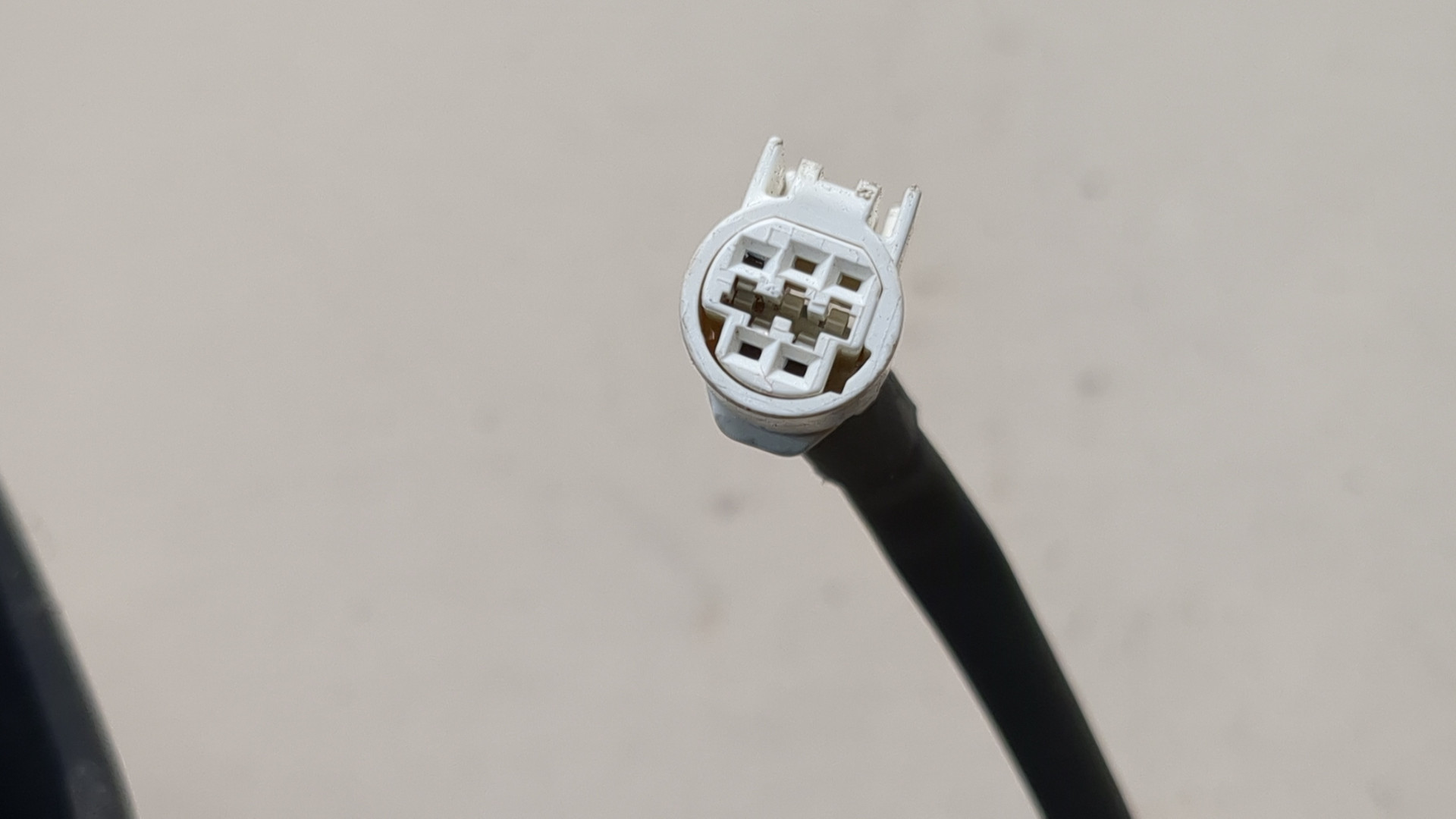 Зеркало левое электрическое