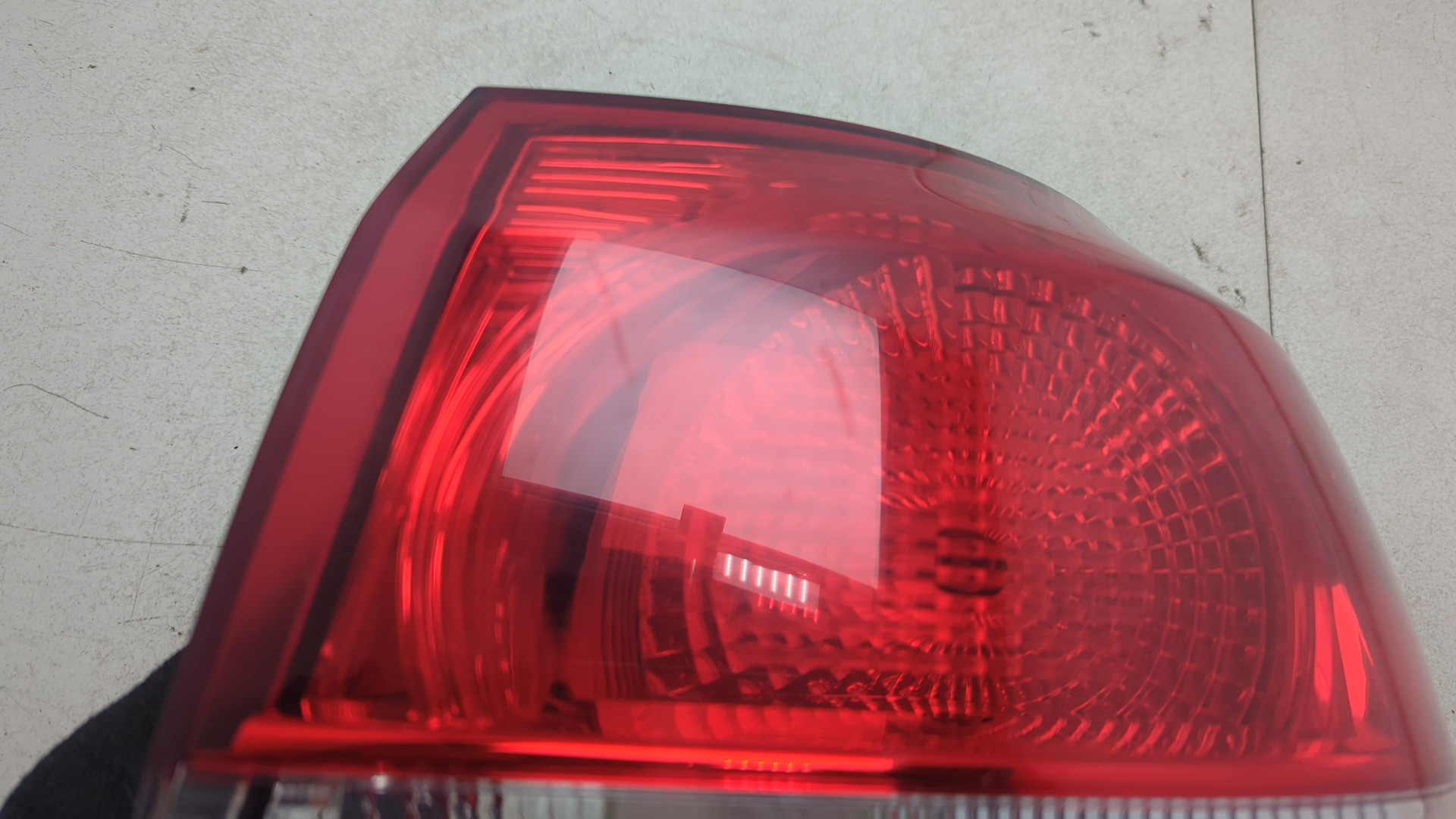 Фонарь задний правый