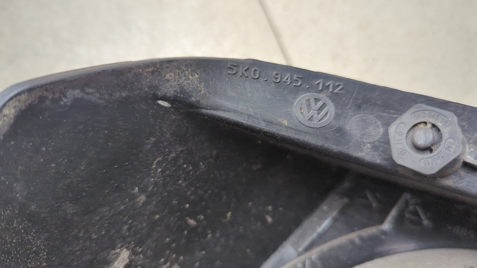 Фонарь задний правый