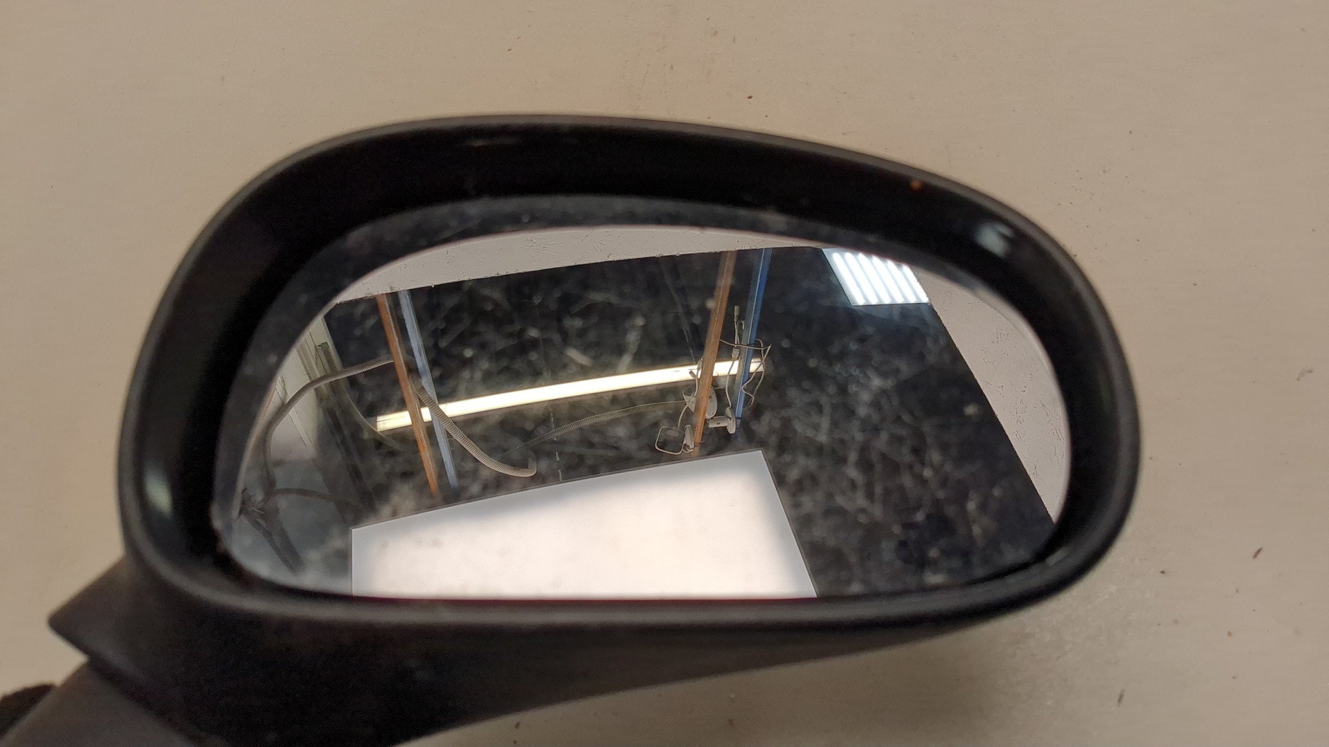 Зеркало правое электрическое