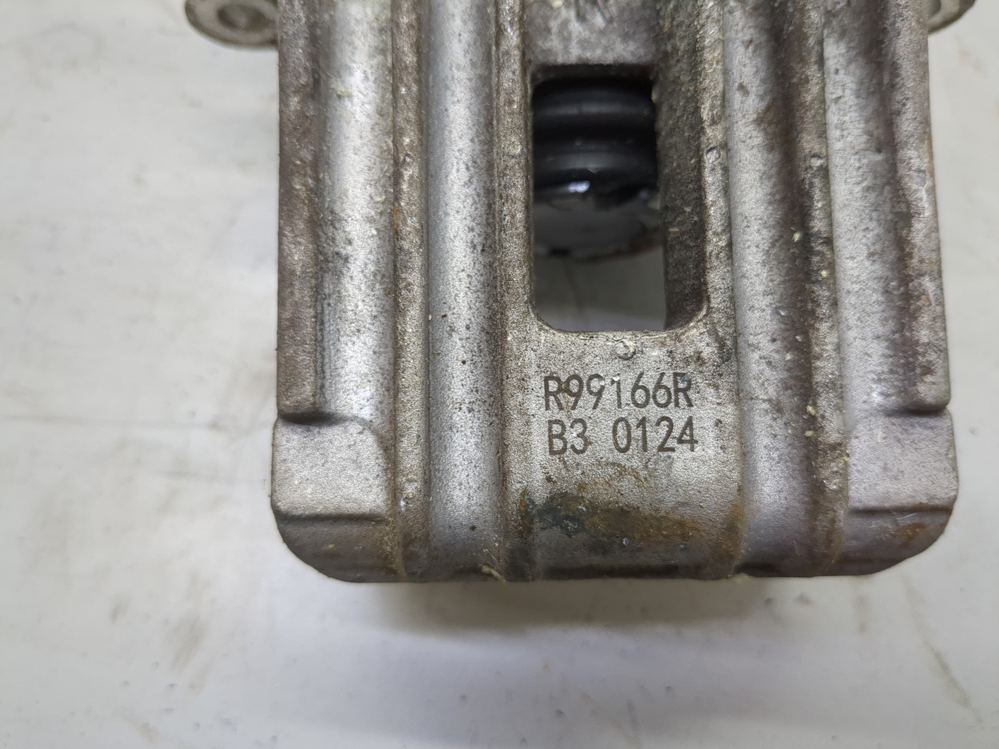 Суппорт задний правый