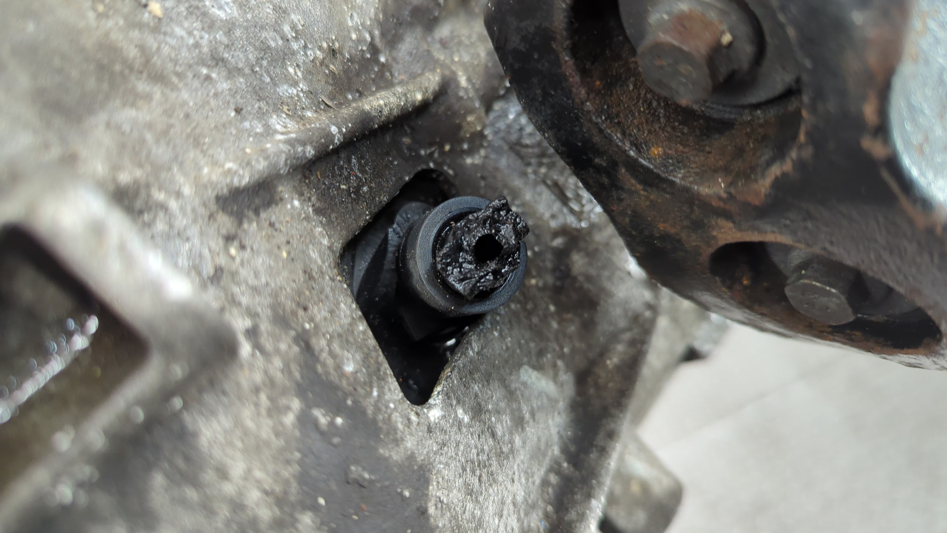 МКПП (механическая коробка переключения передач)