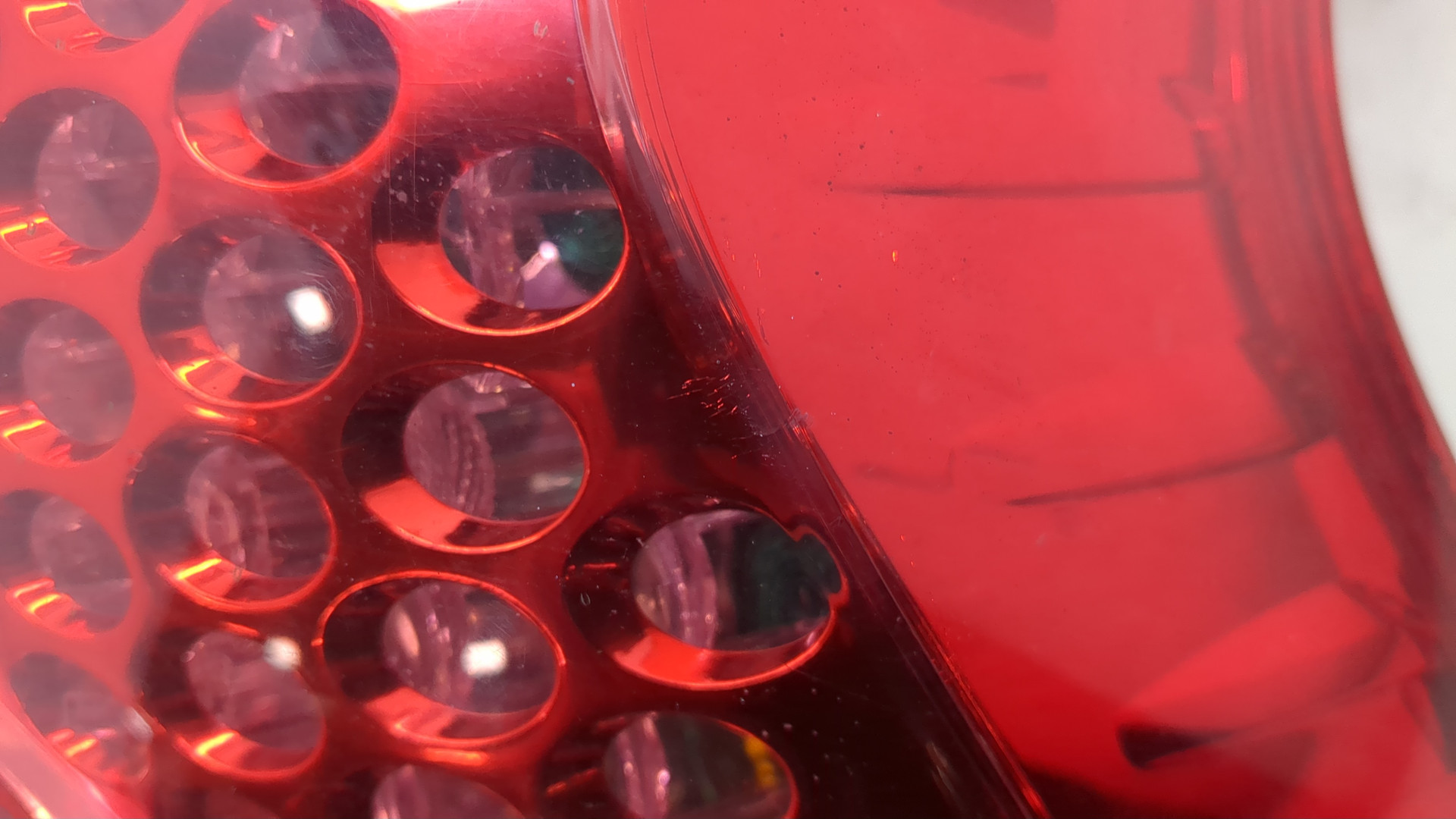 Фонарь задний правый