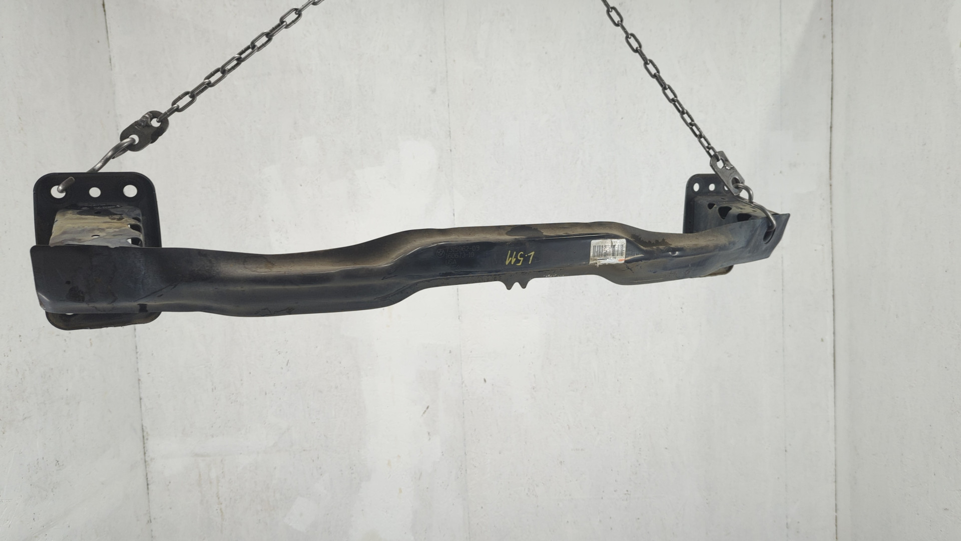 Усилитель заднего бампера