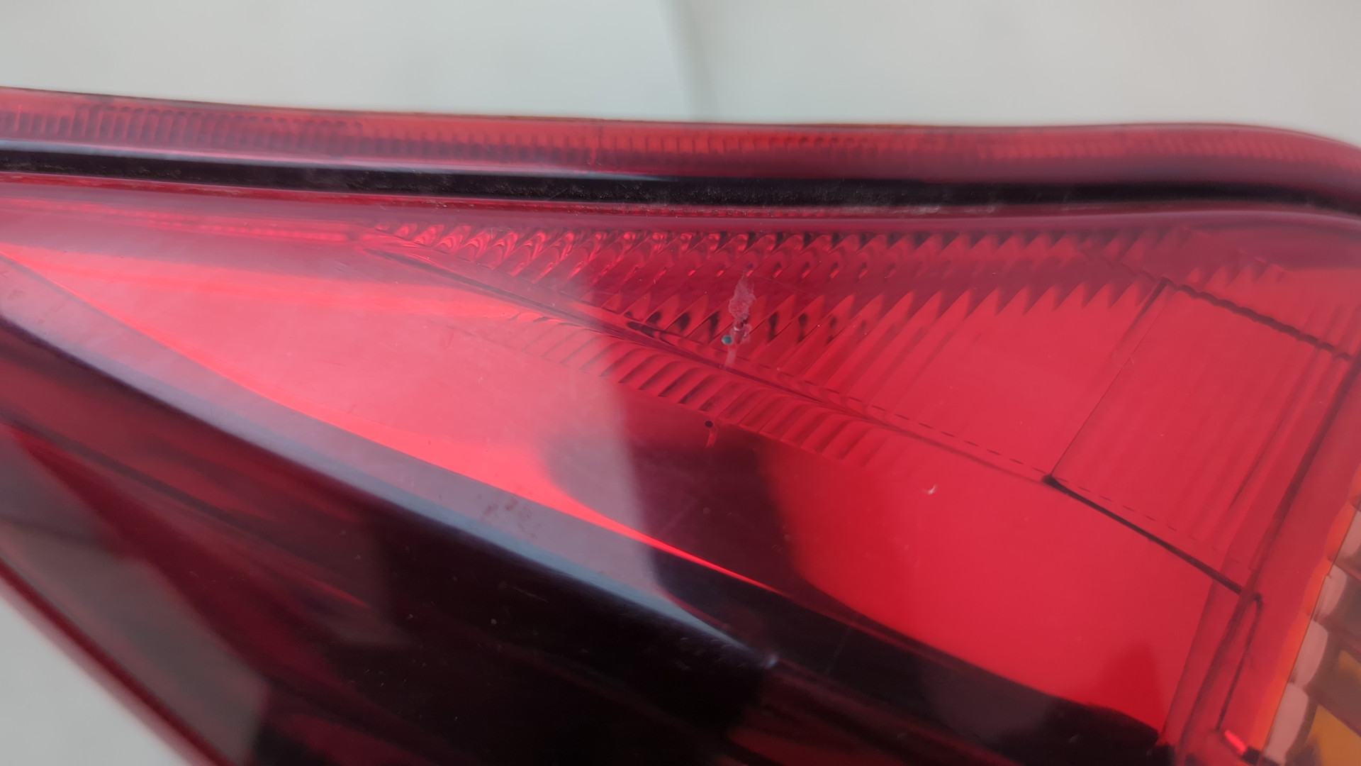 Фонарь задний правый