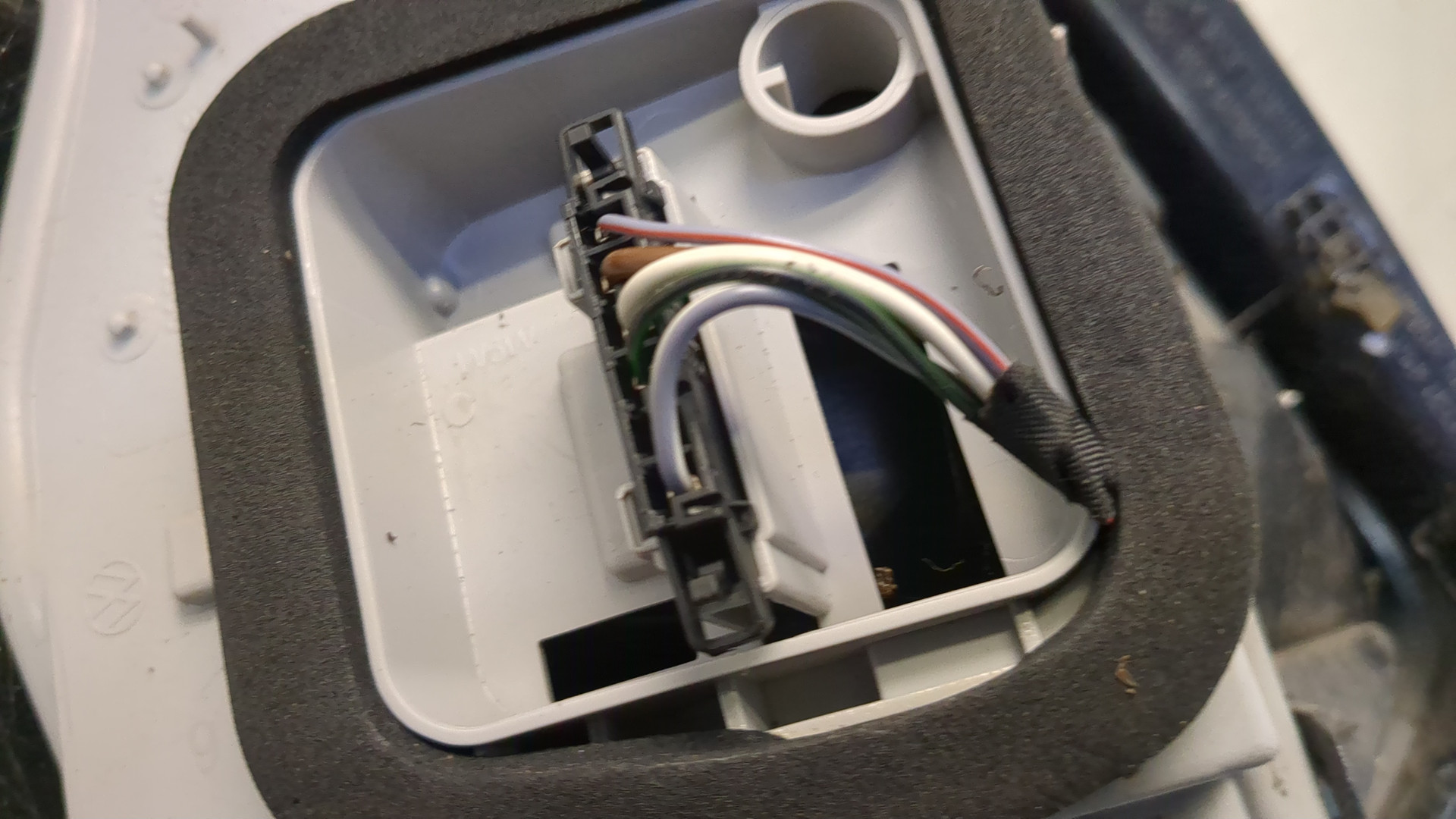 Фонарь задний правый