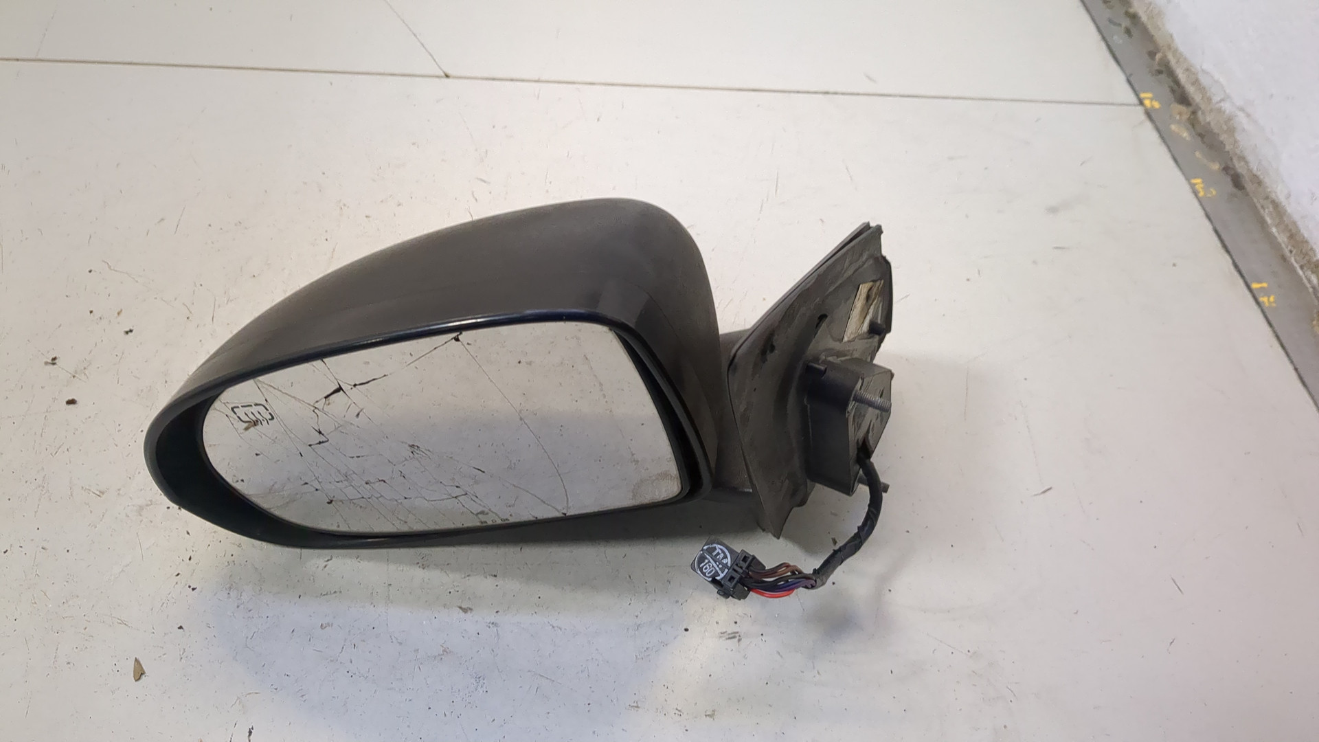 Зеркало левое электрическое