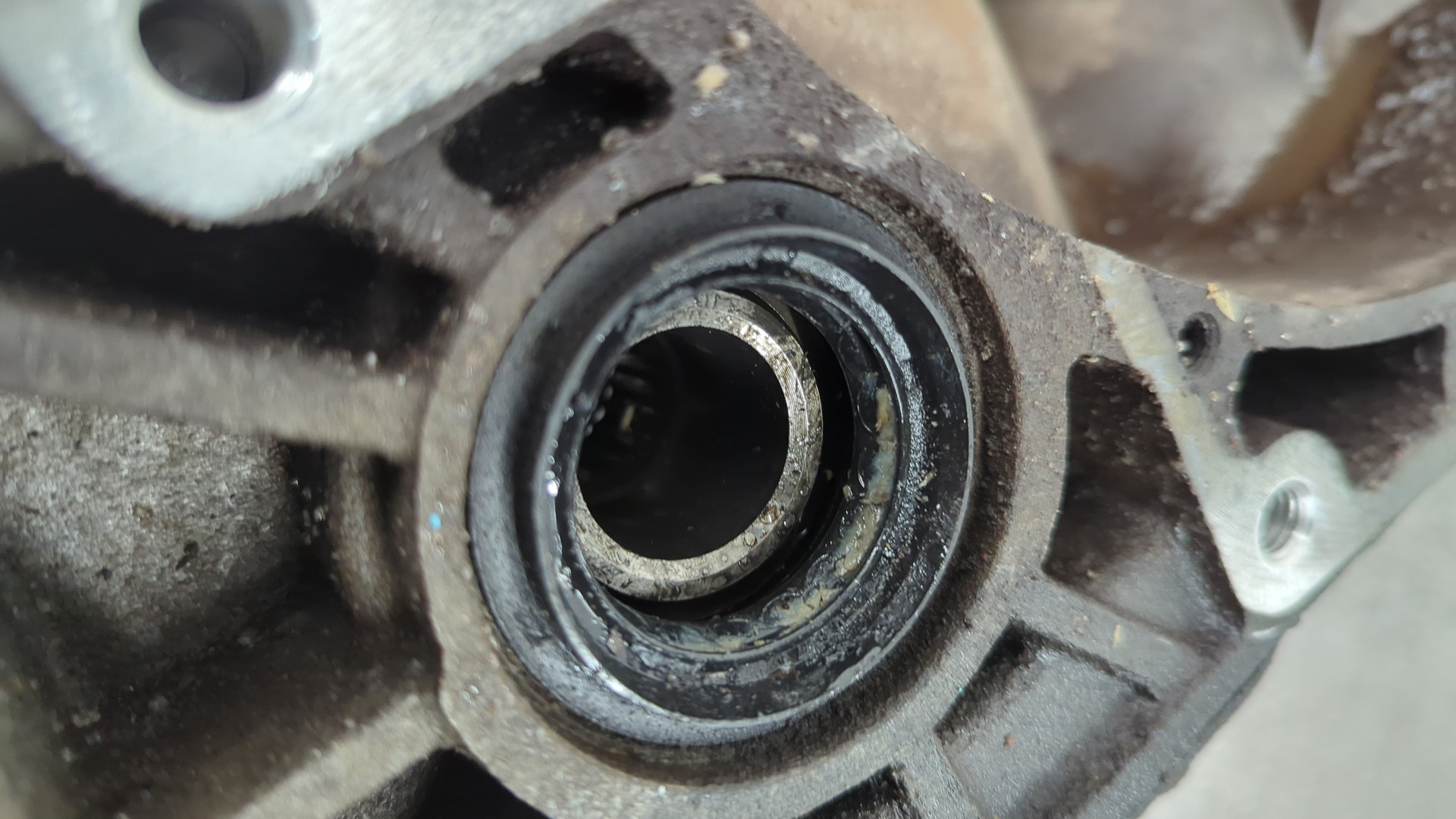 МКПП (механическая коробка переключения передач)