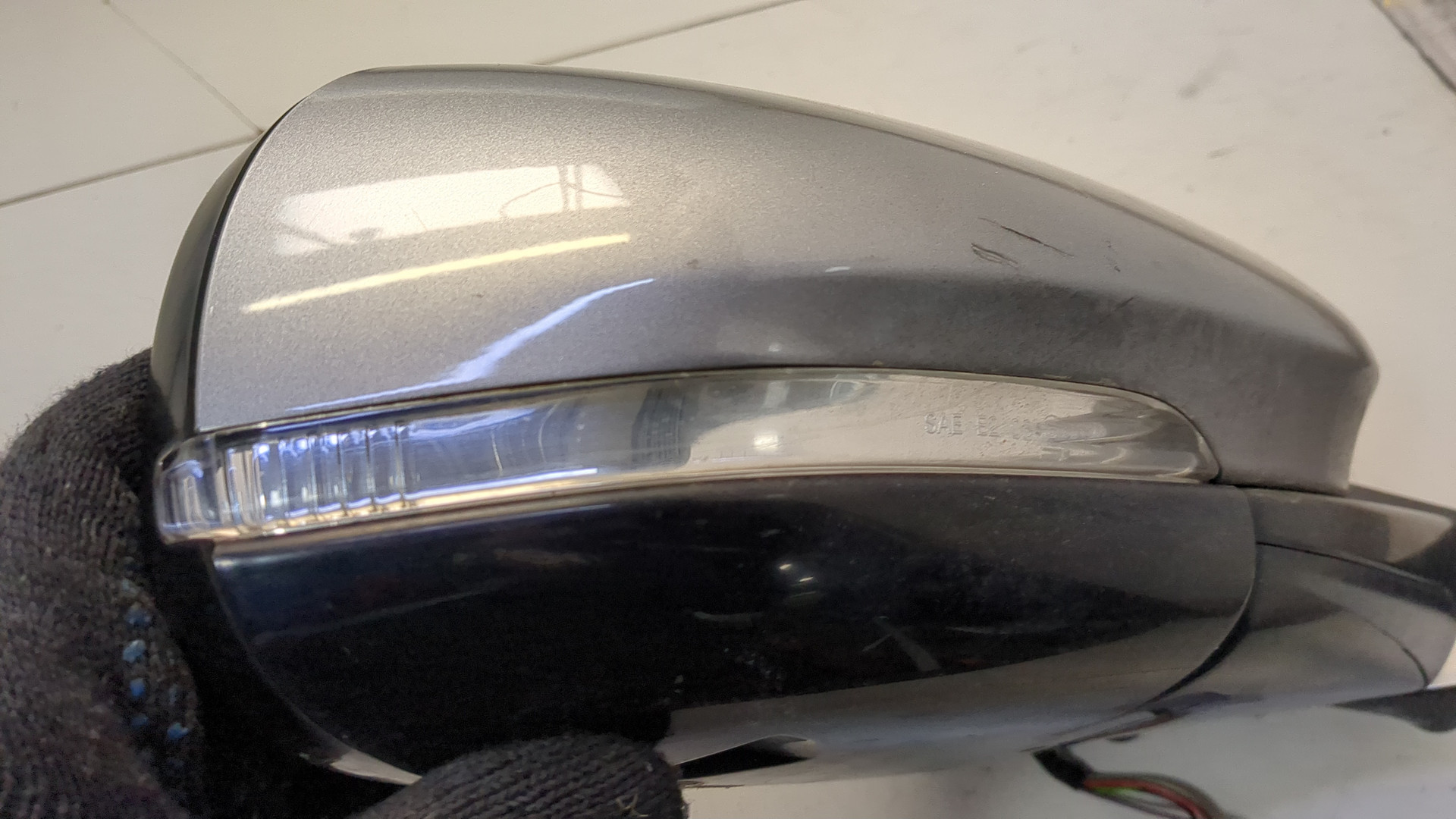 Зеркало правое электрическое