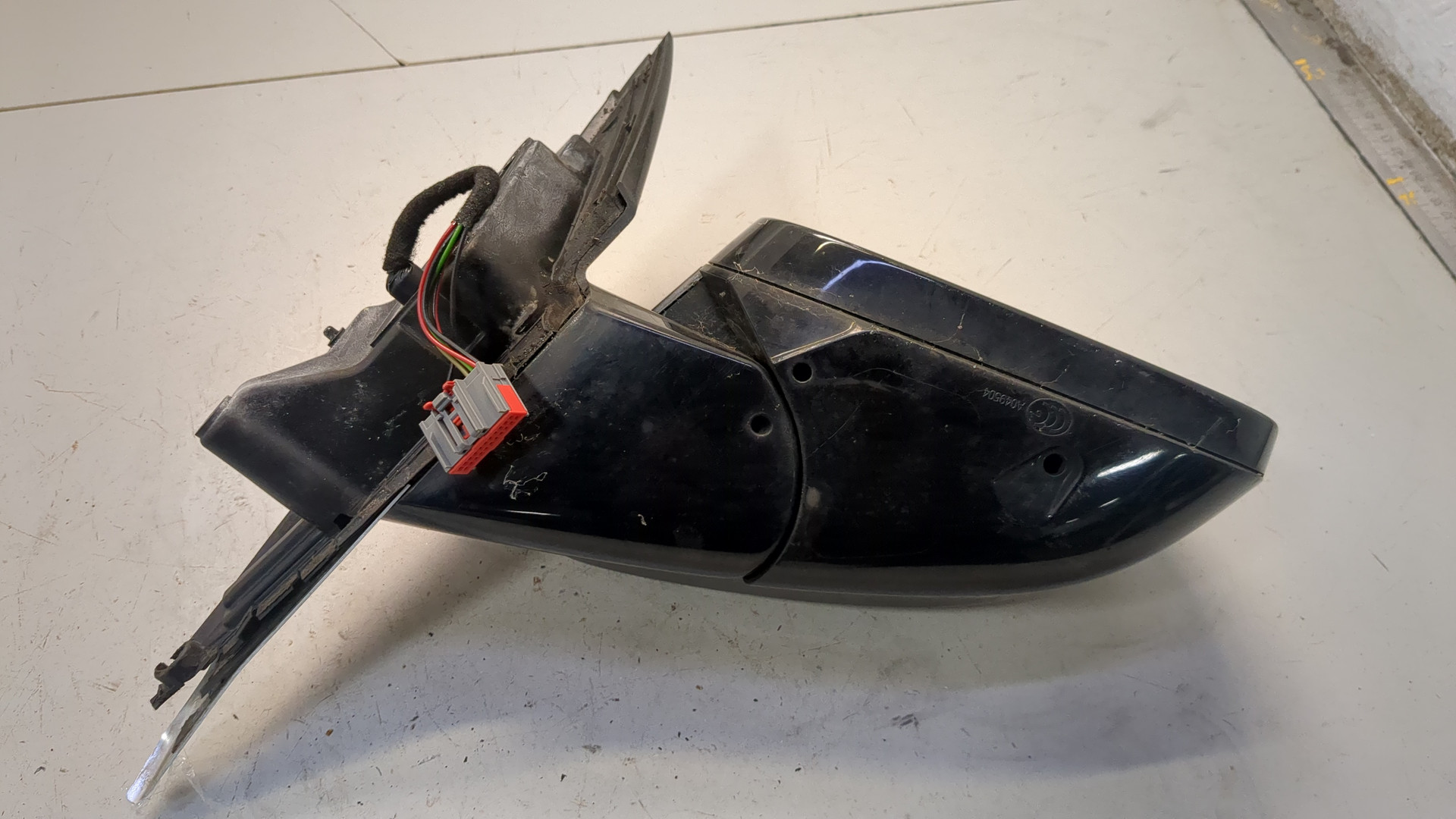 Зеркало правое электрическое