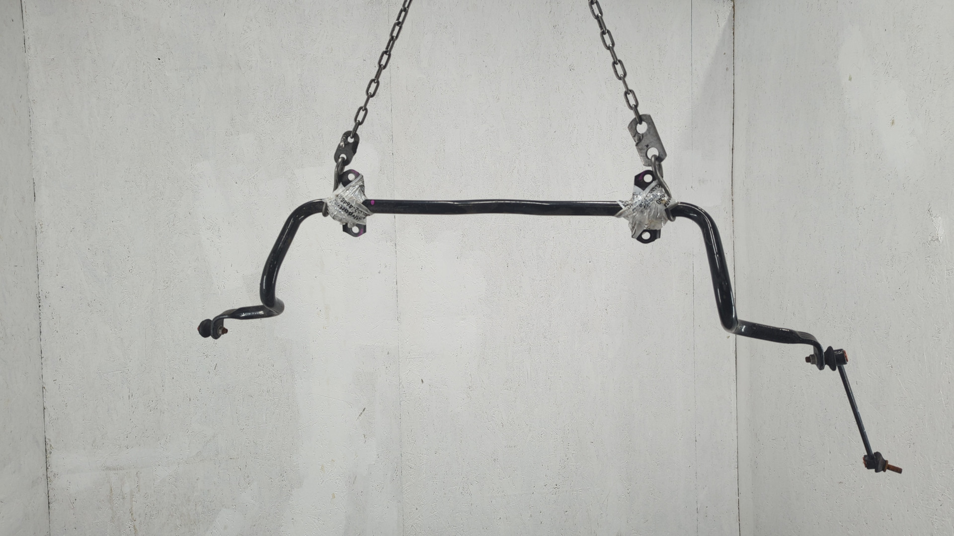 Стабилизатор передний