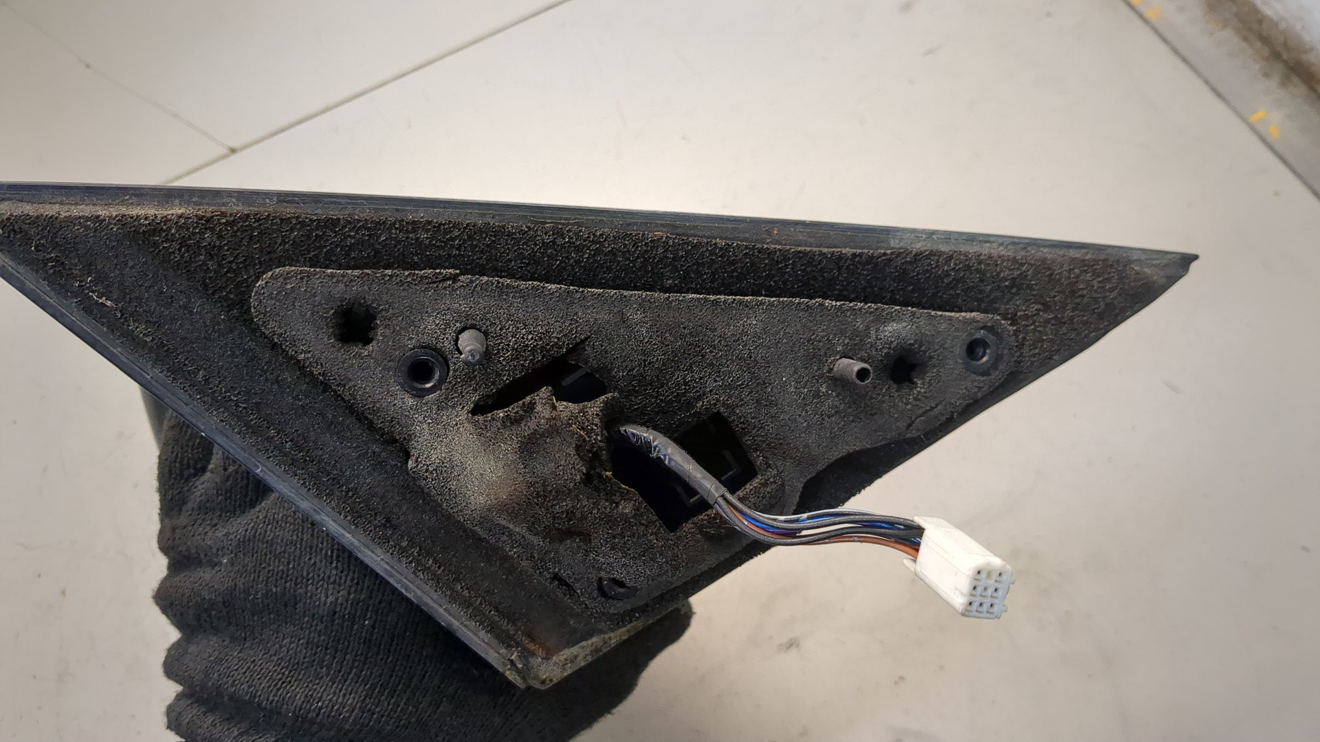 Зеркало левое электрическое