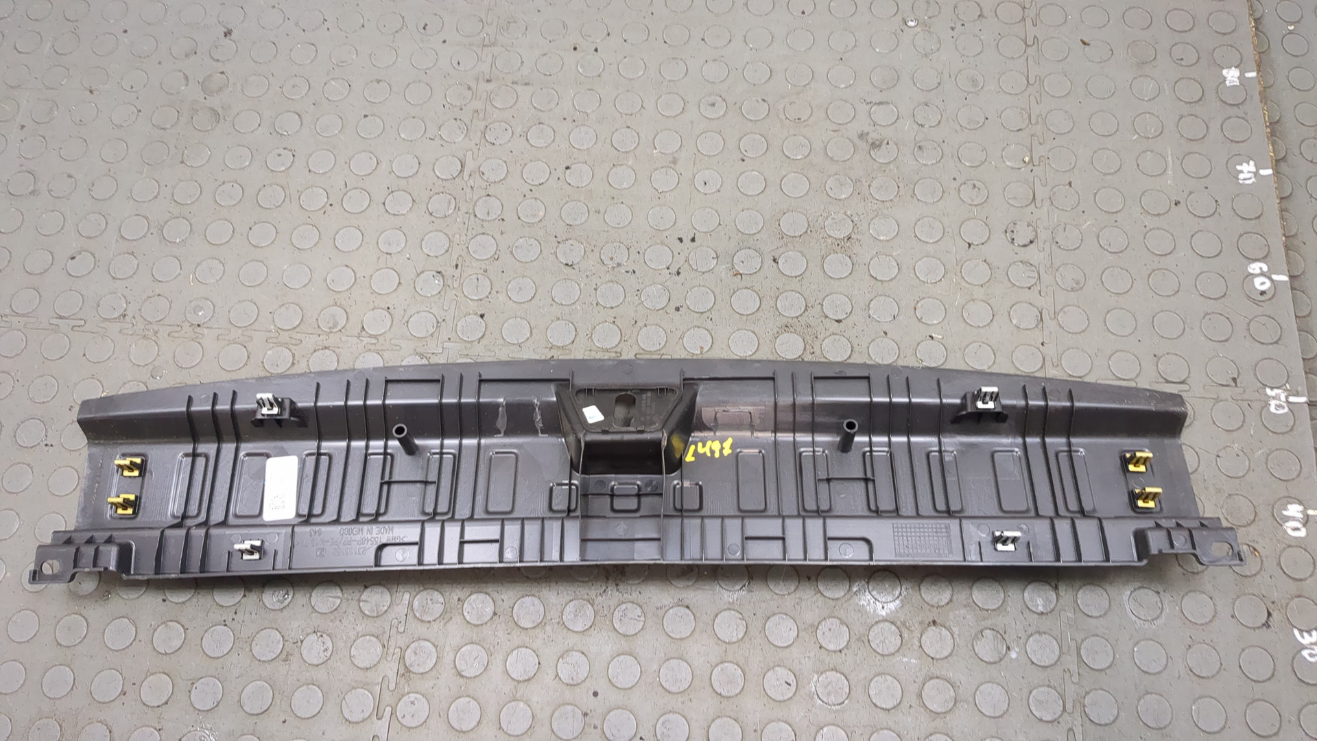 Обшивка багажника