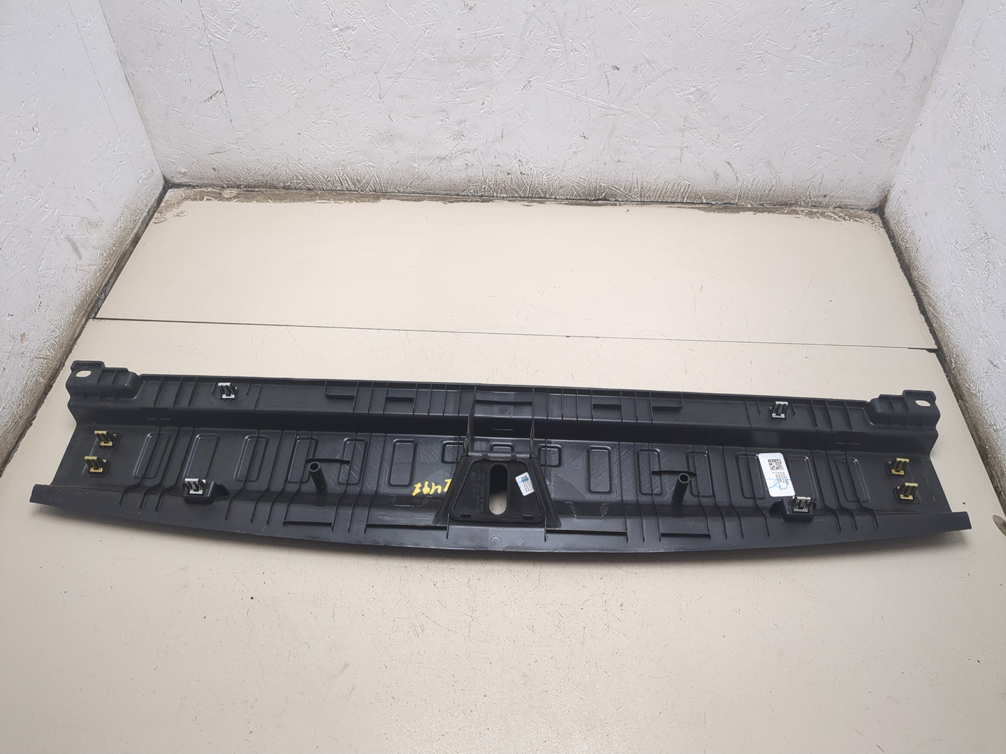 Обшивка багажника