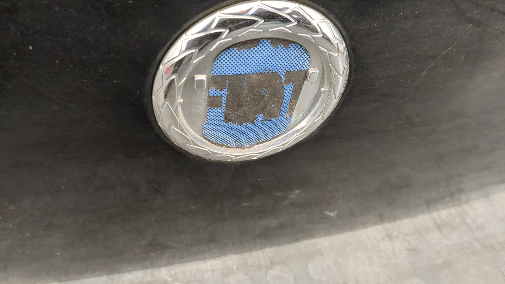 Дверь багажника