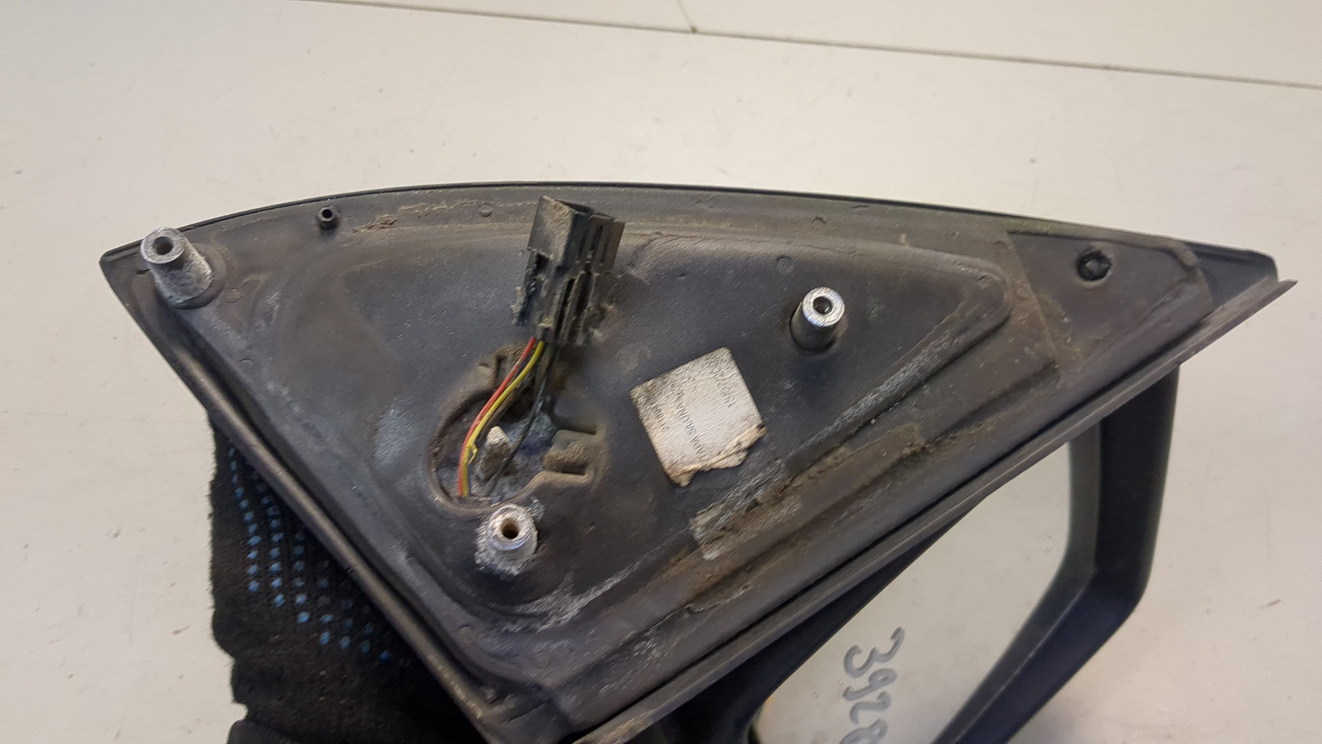 Зеркало правое электрическое