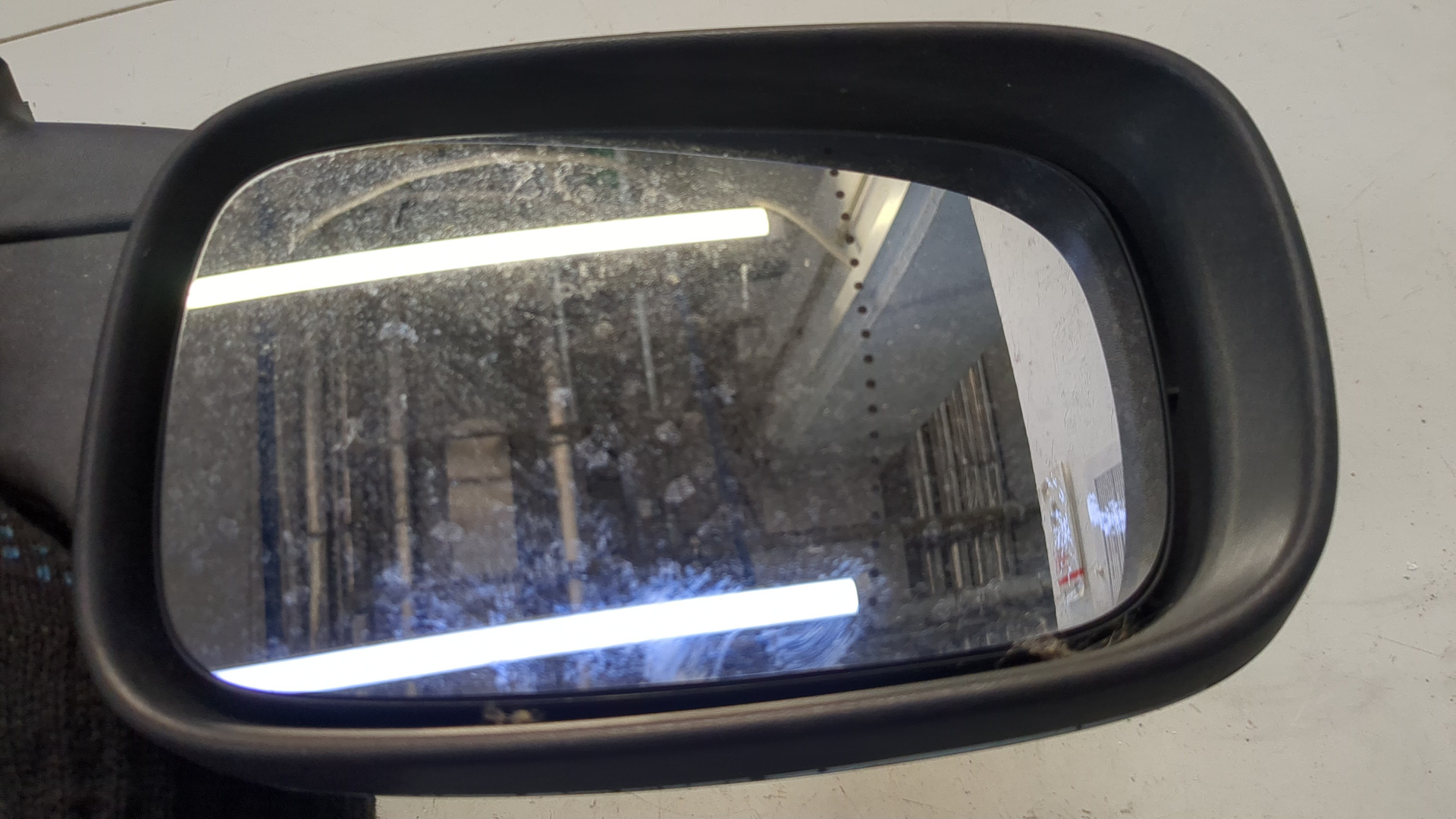 Зеркало левое электрическое