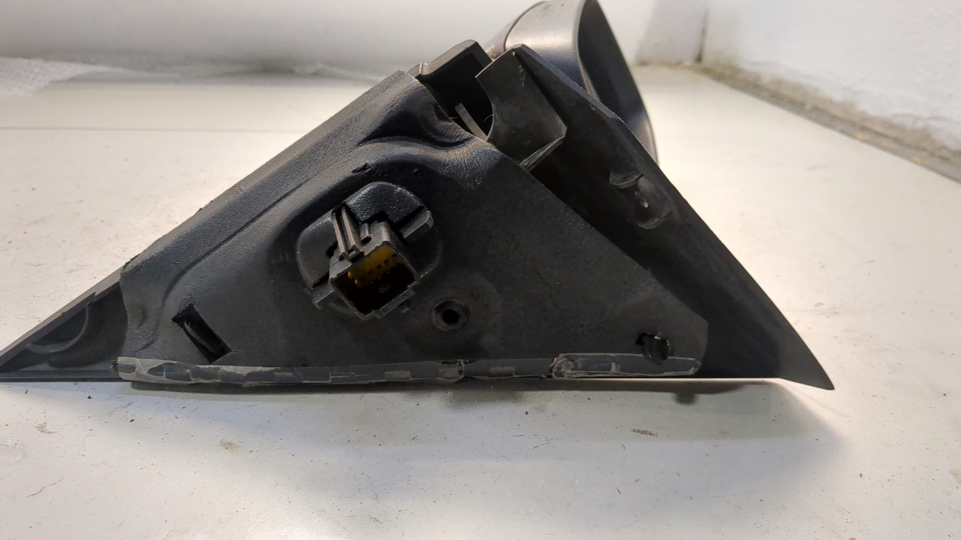 Зеркало левое электрическое