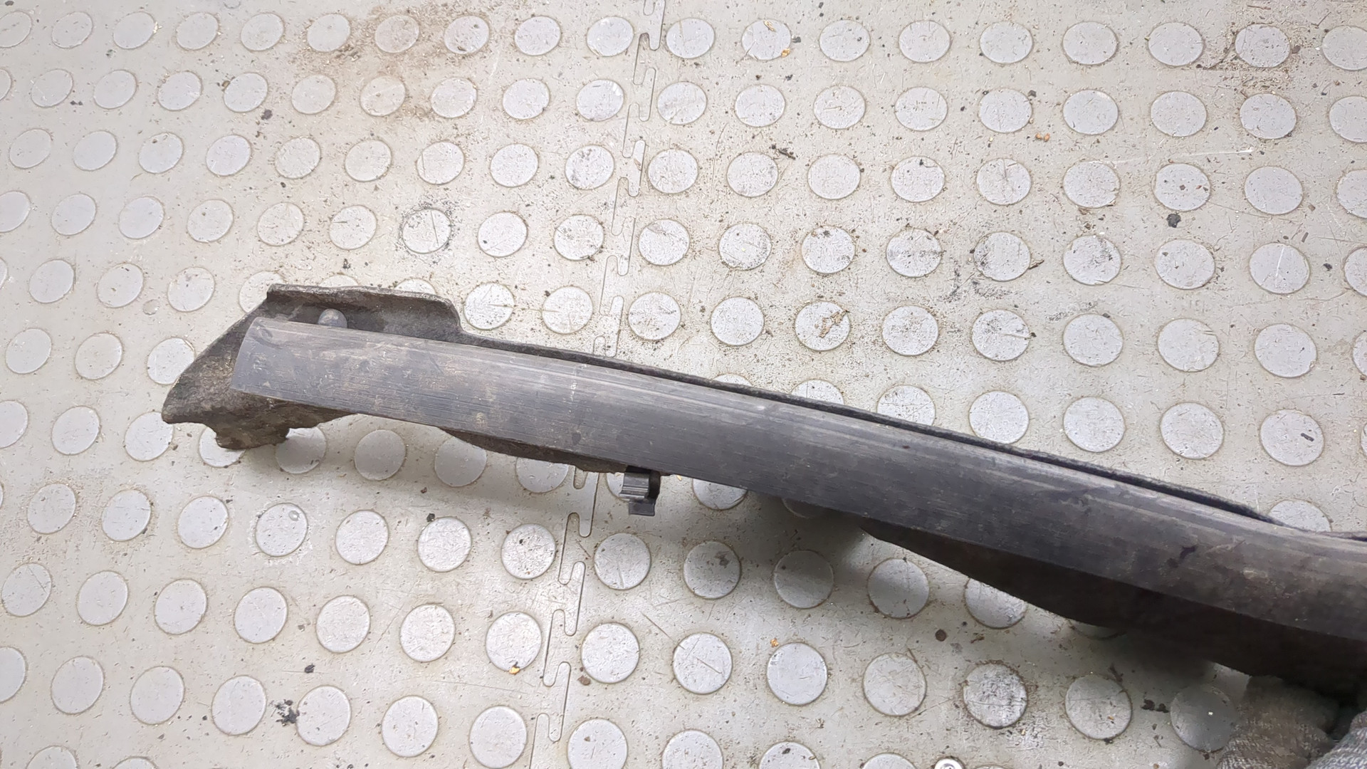 Локер передний левый