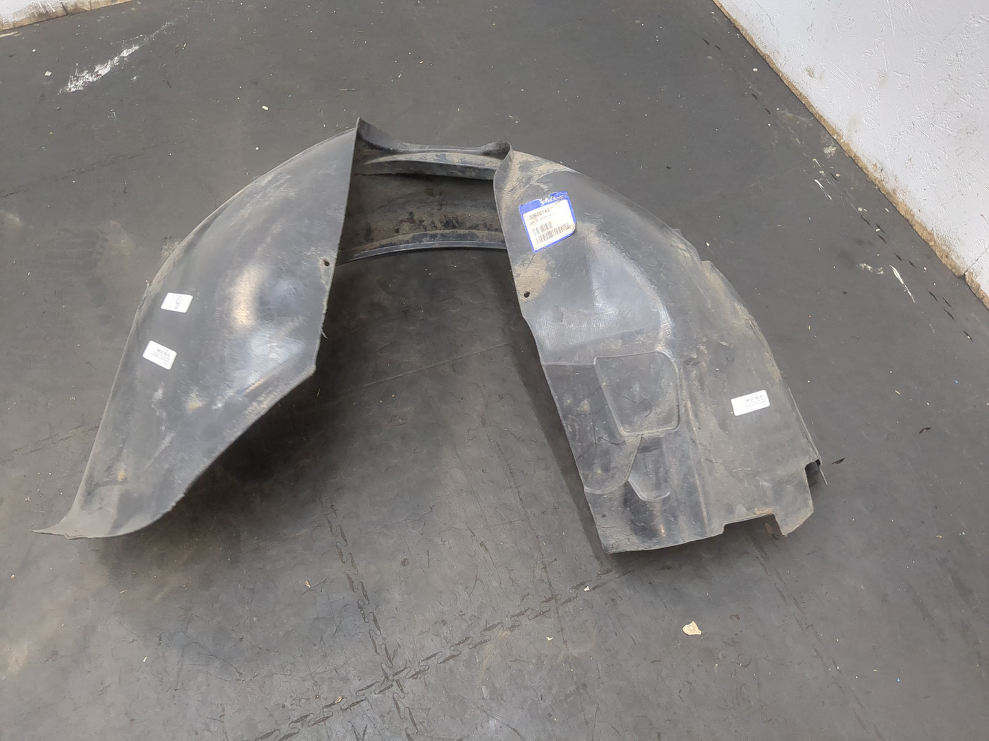 Локер передний левый