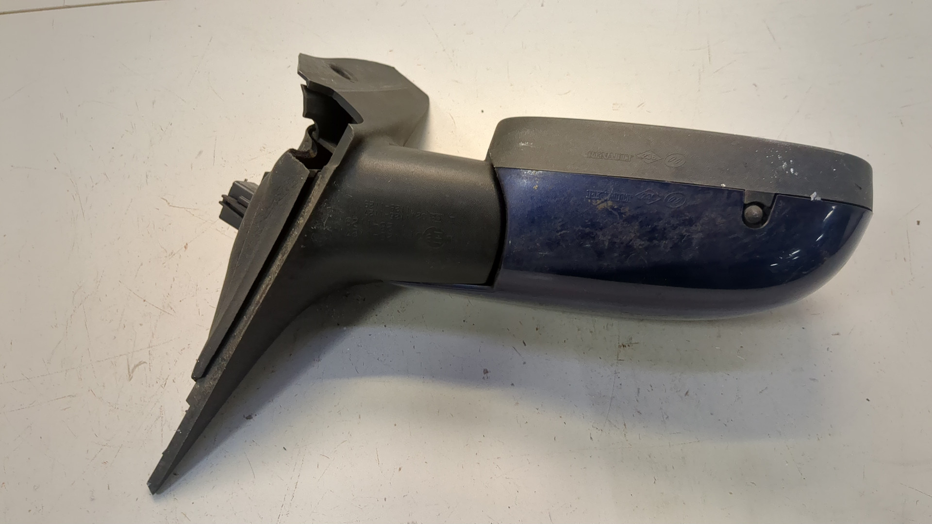 Зеркало правое электрическое