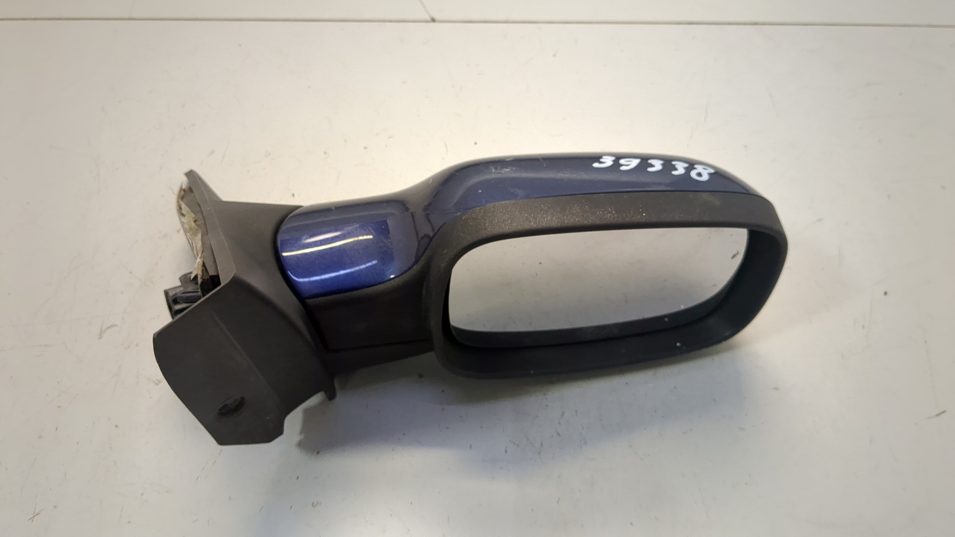 Зеркало правое электрическое