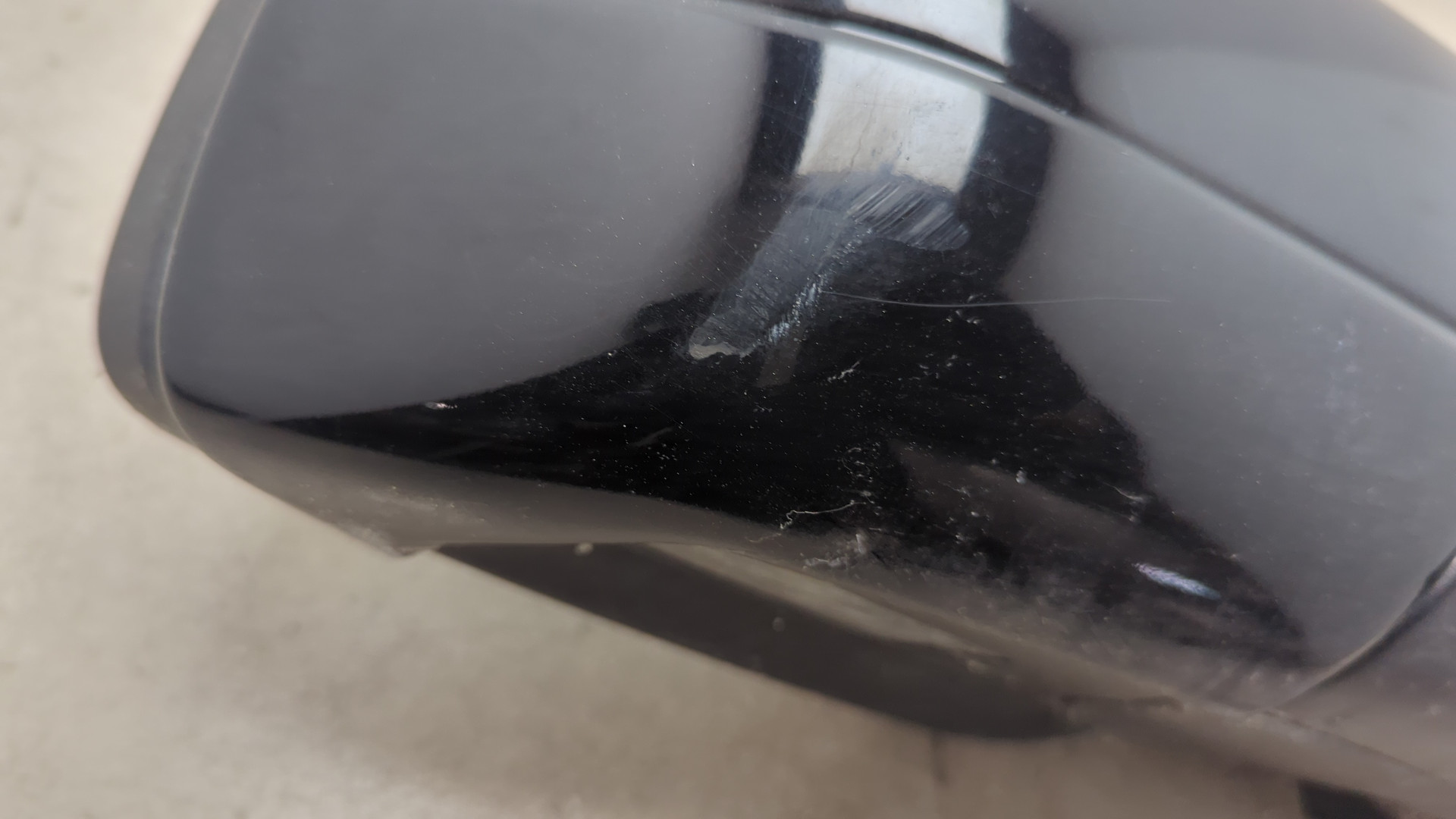 Зеркало правое электрическое