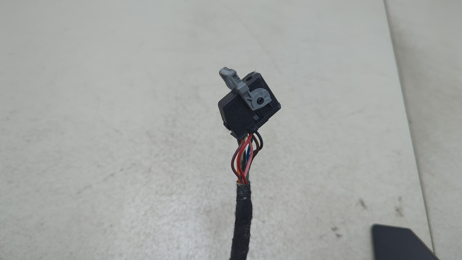 Зеркало правое электрическое