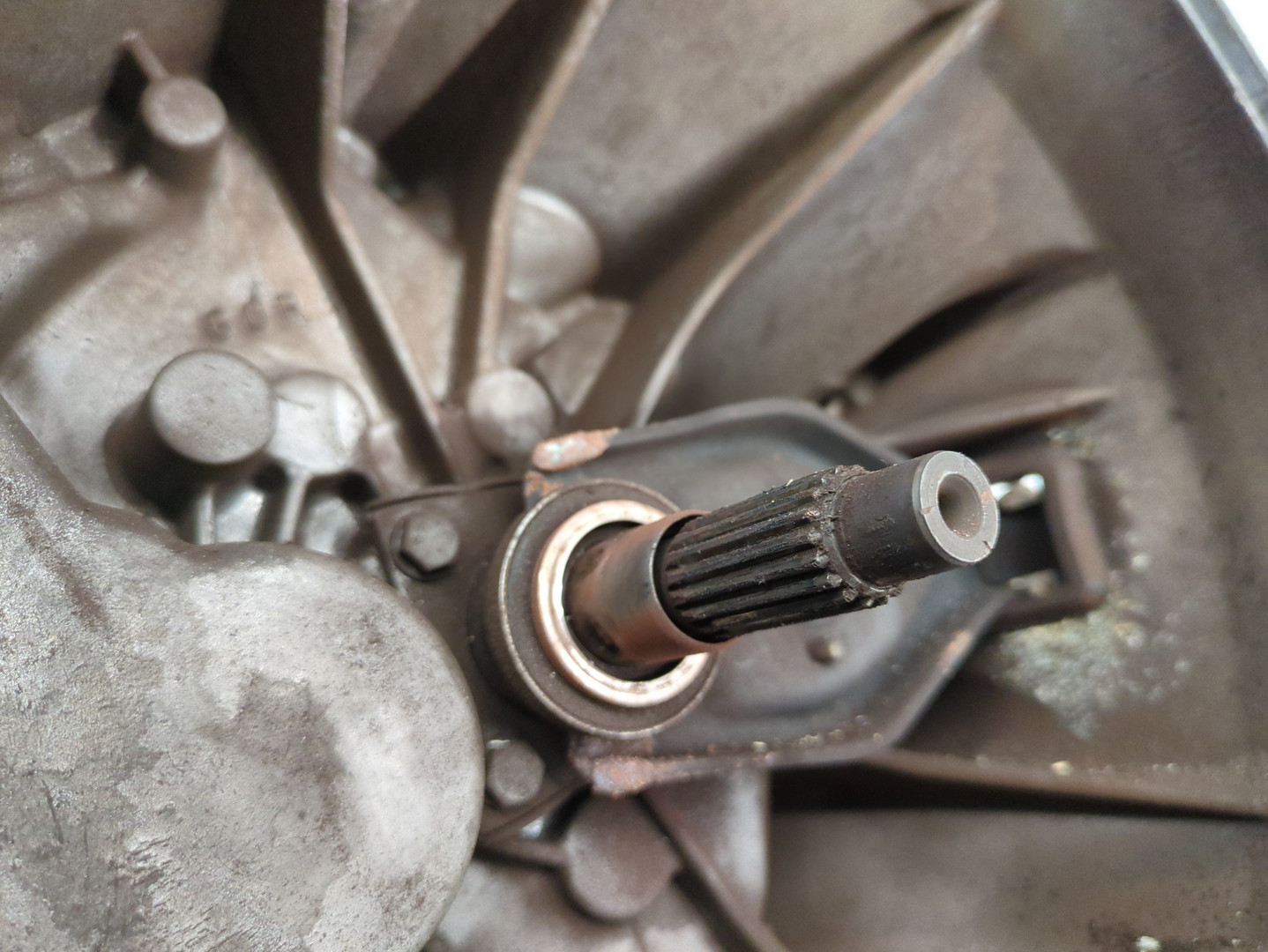 МКПП (механическая коробка переключения передач)